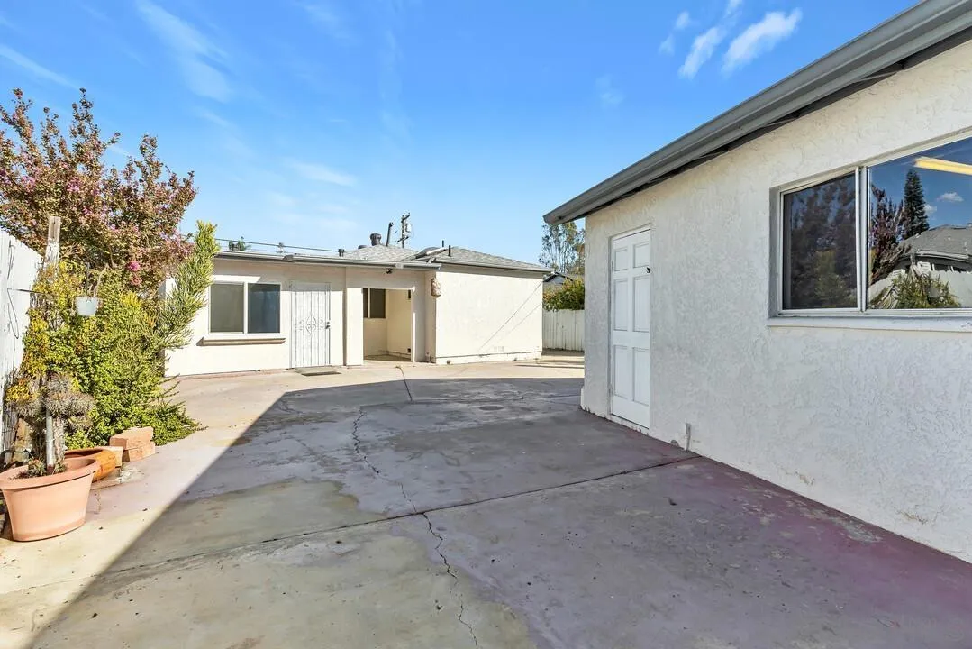 https://cdn.realtyfeed.com/cdn/127/260024304/4c8a04af25a4a0846a9419b97b949e61.webp