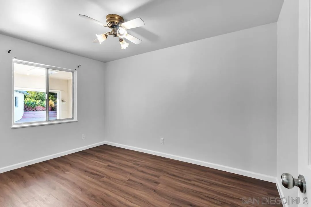 https://cdn.realtyfeed.com/cdn/127/260024304/73b7dcf1808923c5354f5d9c015c4b0b.webp