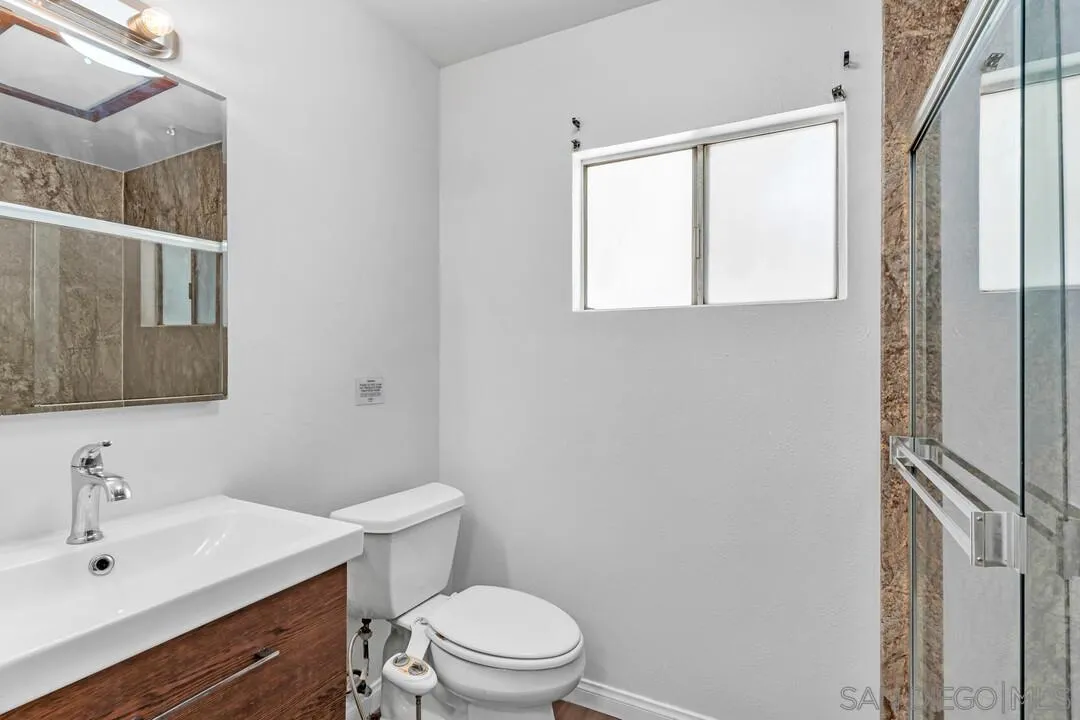 https://cdn.realtyfeed.com/cdn/127/260024304/dabe3edfd83f4f870af430604e1e1cdc.webp