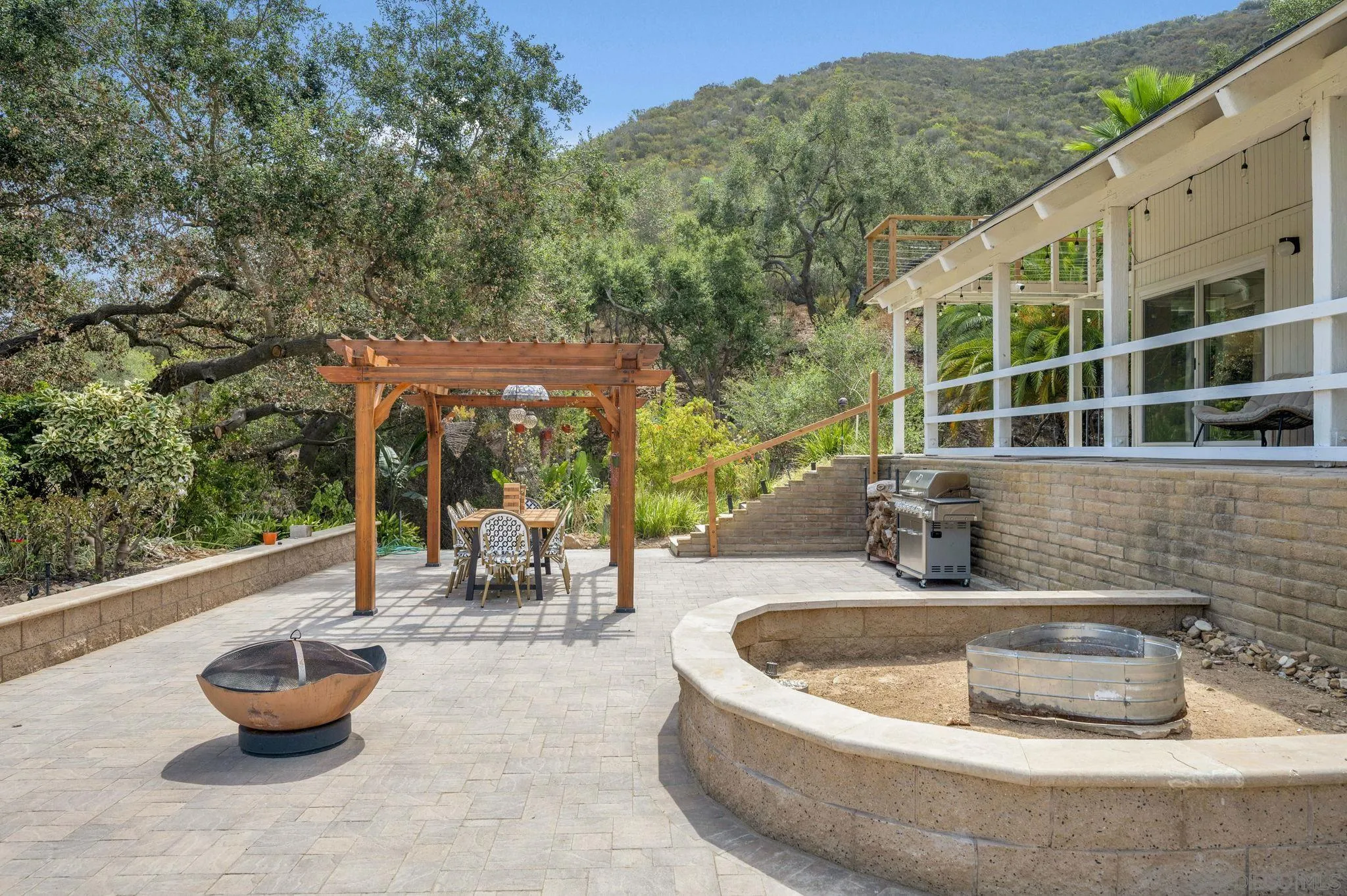 https://cdn.realtyfeed.com/cdn/127/260024305/2e1527ca77aa7bb87082a1ac41f91105.webp