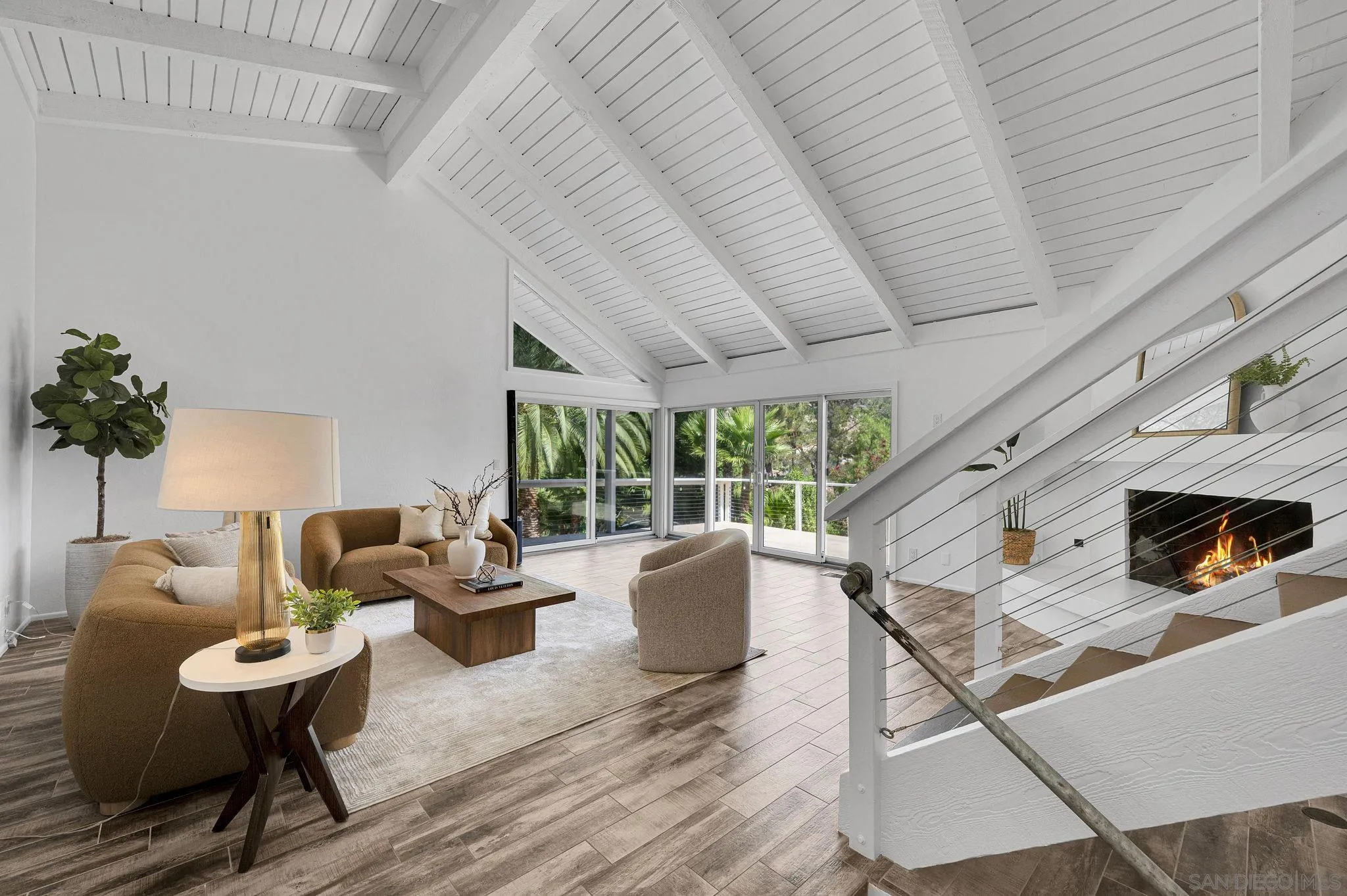 https://cdn.realtyfeed.com/cdn/127/260024305/39de9294e54e33b7b3ed91898eb5b8d7.webp