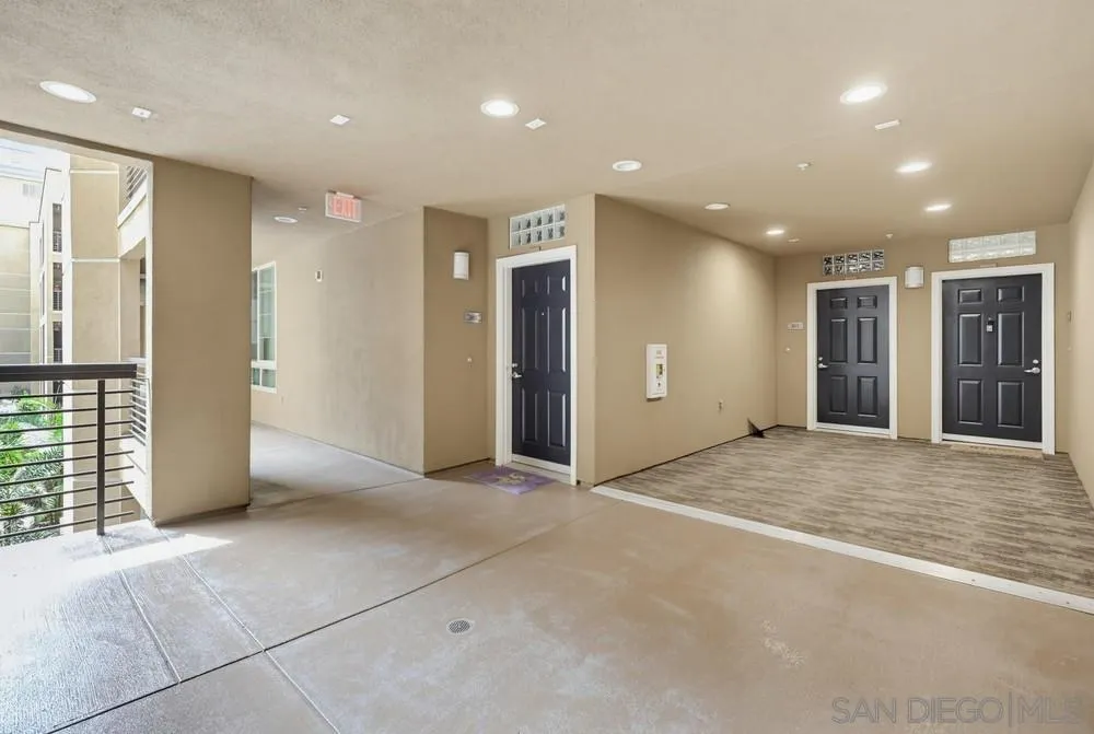 https://cdn.realtyfeed.com/cdn/127/260024306/7cdfab96a462550d56446a72b380a074.webp