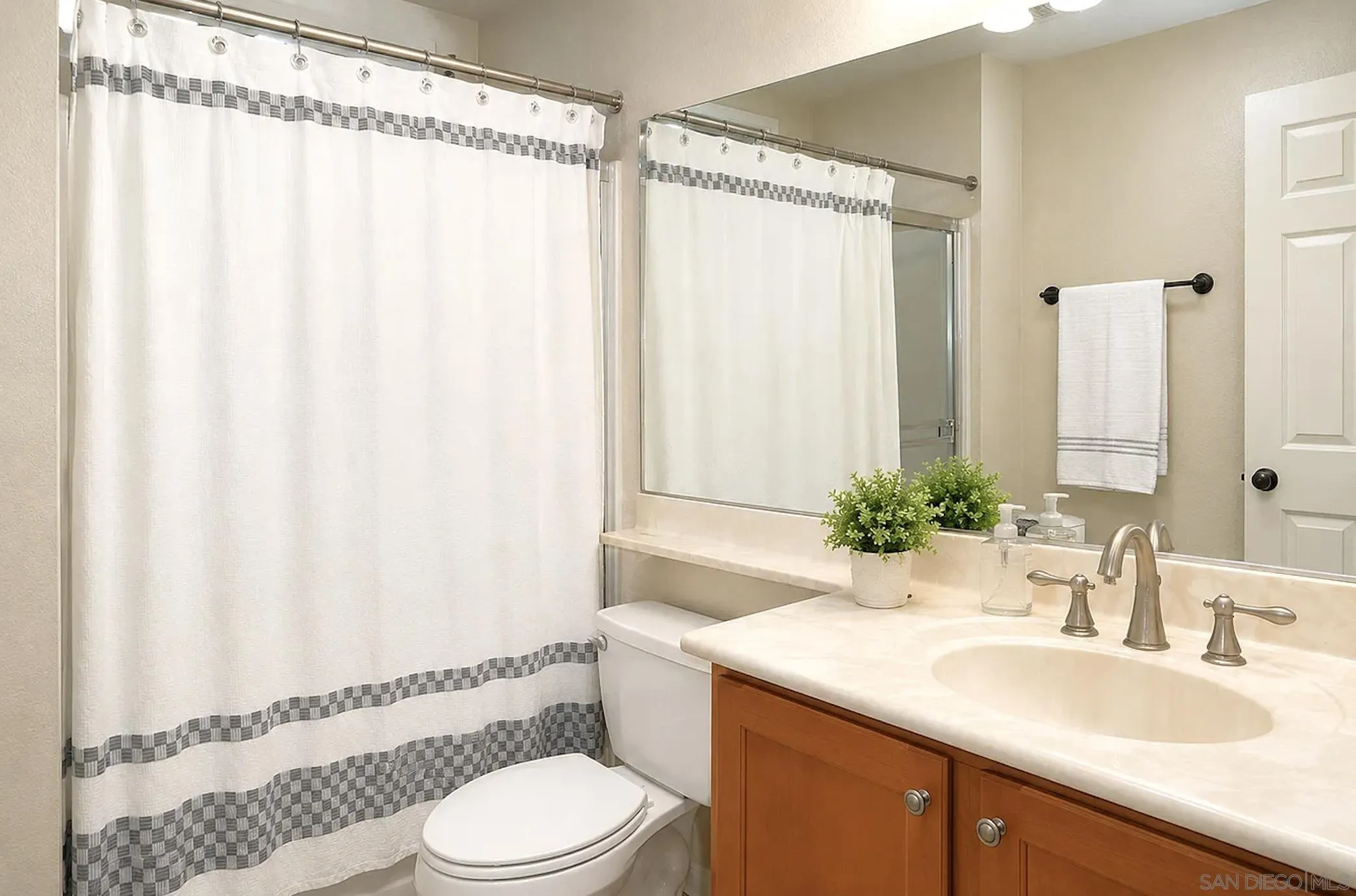1000 Estes Street #13, El Cajon, CA 92020, photo 15