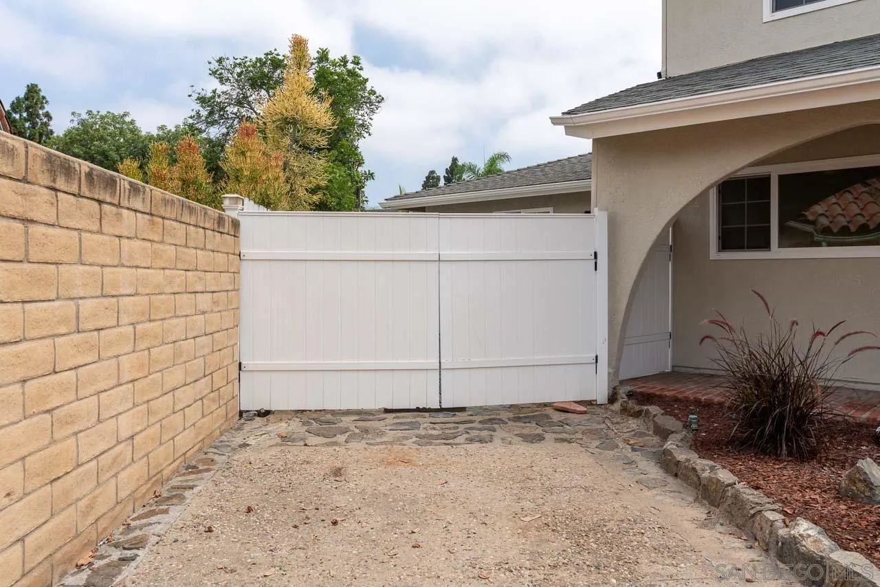 https://cdn.realtyfeed.com/cdn/127/260024314/2b7a045859e817e577891f0b3ce4635a.webp
