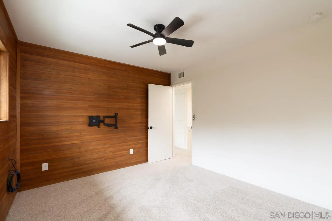https://cdn.realtyfeed.com/cdn/127/260024314/59fc202e40ac5efc4138baa5132ddaa4.webp