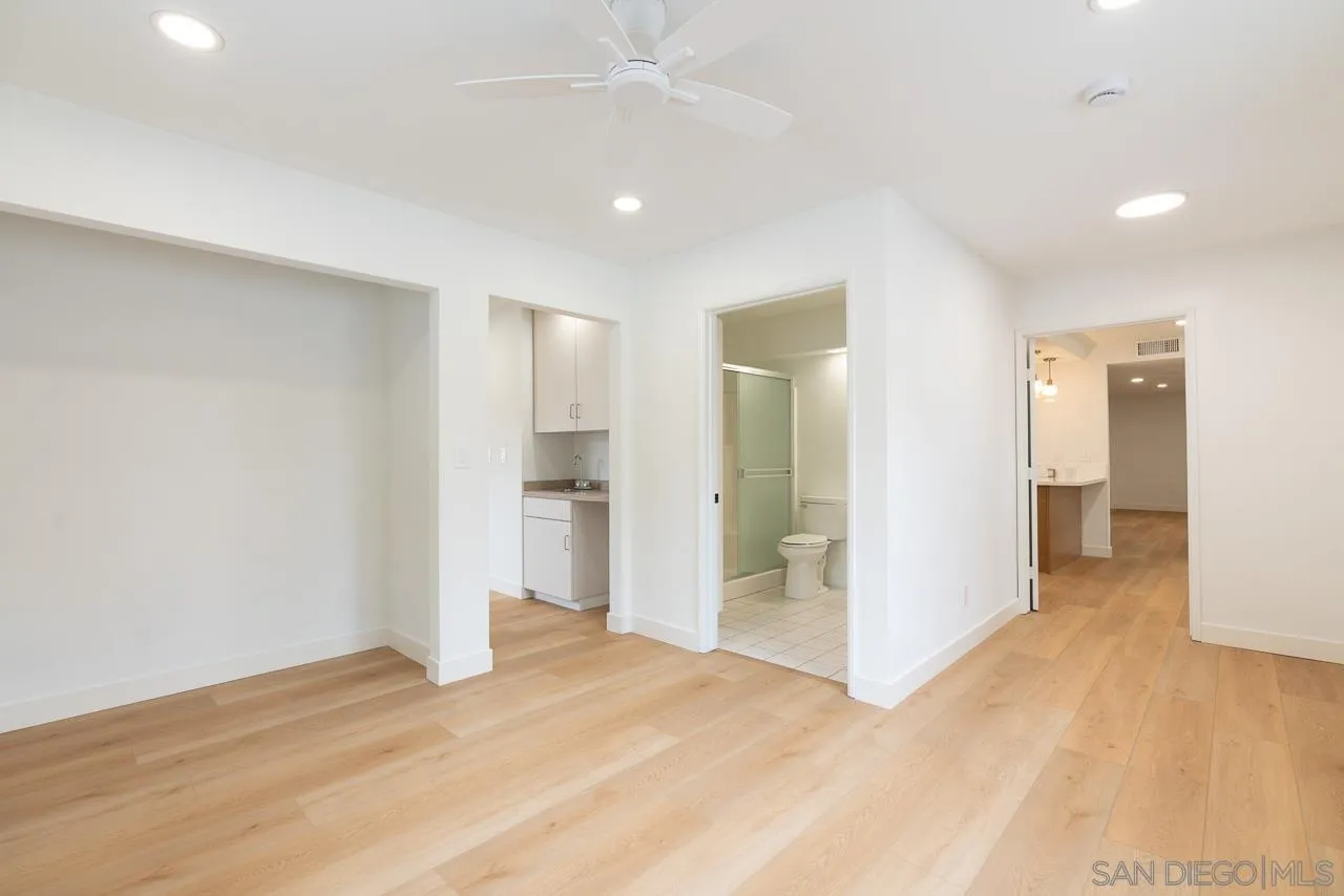 https://cdn.realtyfeed.com/cdn/127/260024314/85979c43004c4581edf4196664a74f1a.webp