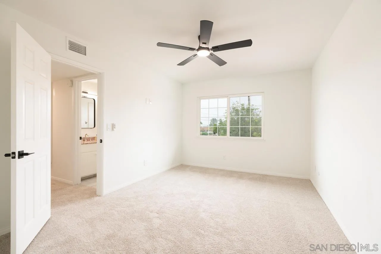 https://cdn.realtyfeed.com/cdn/127/260024314/ae2df7af6c4c1f39c66bec0569436ef0.webp