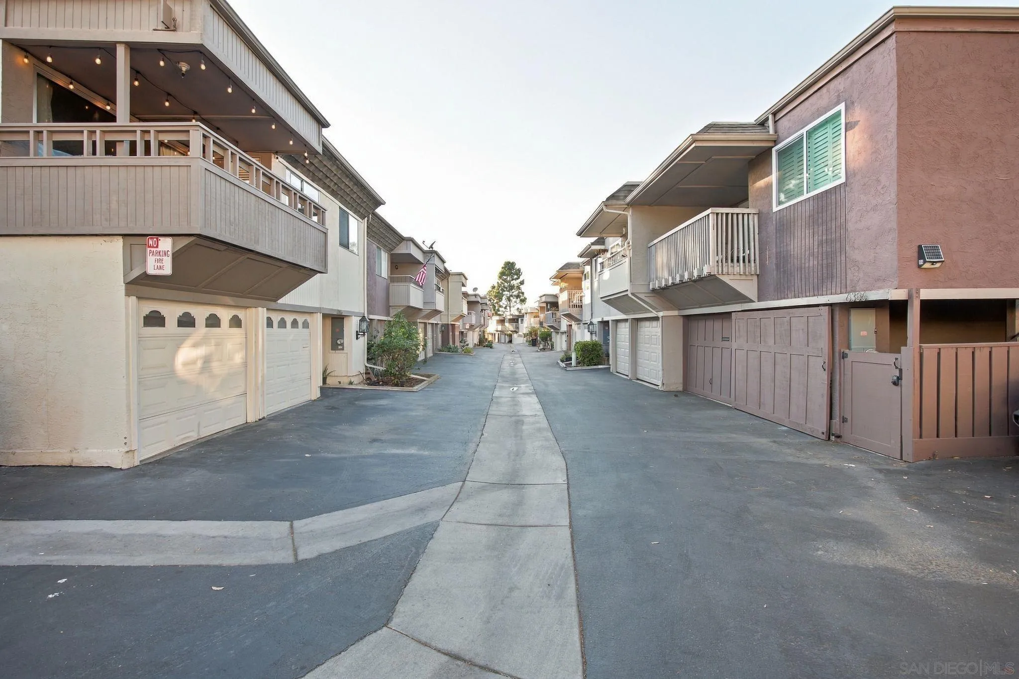 https://cdn.realtyfeed.com/cdn/127/260024321/1ab8b4bf9c921c7c893c315edd7c28a5.webp