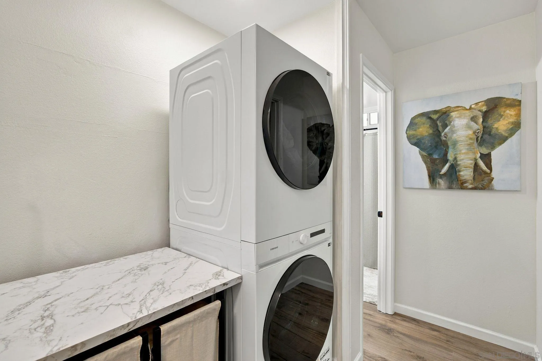 https://cdn.realtyfeed.com/cdn/127/260024321/1d59b6b7e343fa88a51c8181acf9b2c2.webp