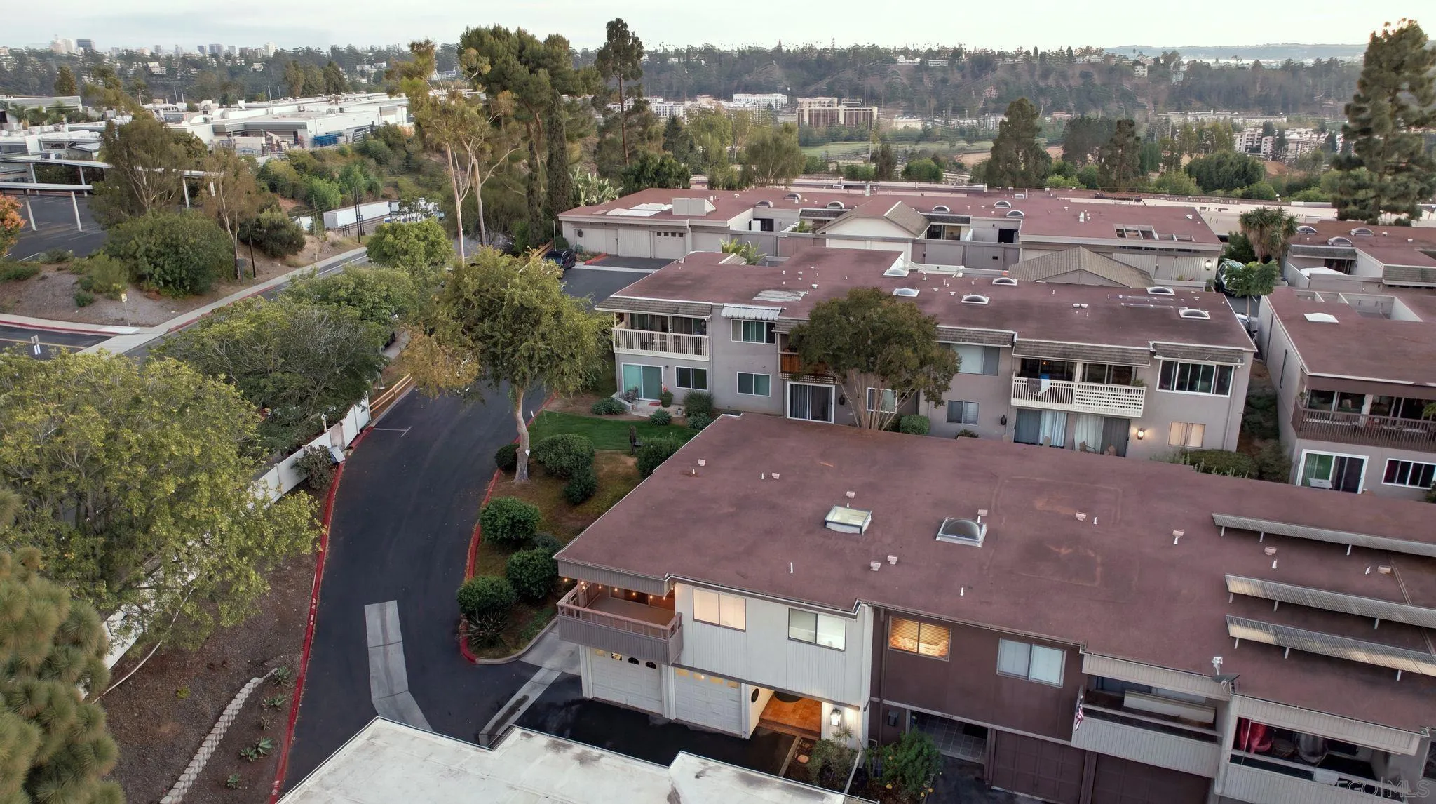 https://cdn.realtyfeed.com/cdn/127/260024321/5f7b3a6725e2285a9f7eb72e80d65207.webp