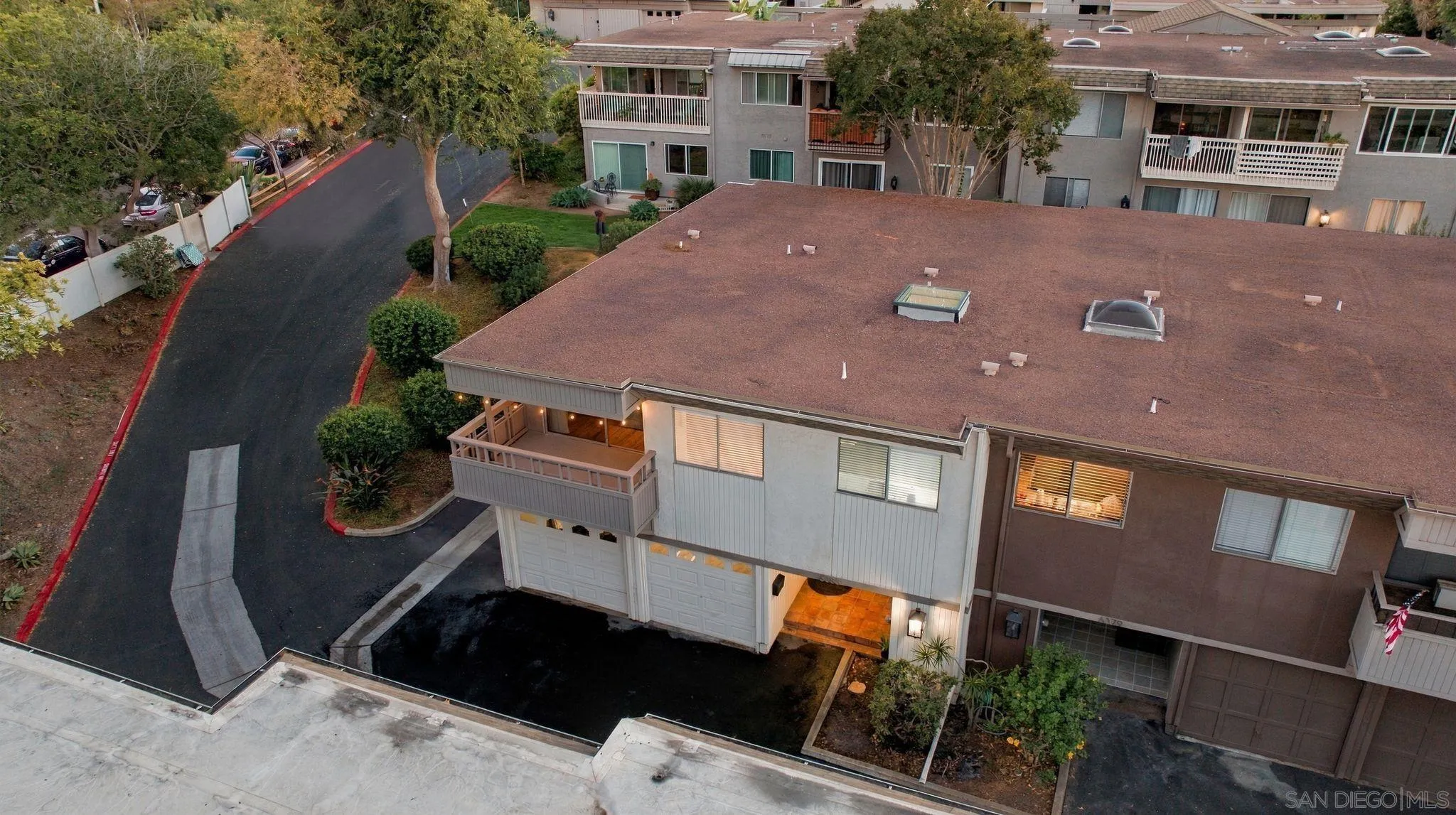 https://cdn.realtyfeed.com/cdn/127/260024321/874fda08a340f77122dff398414b0445.webp