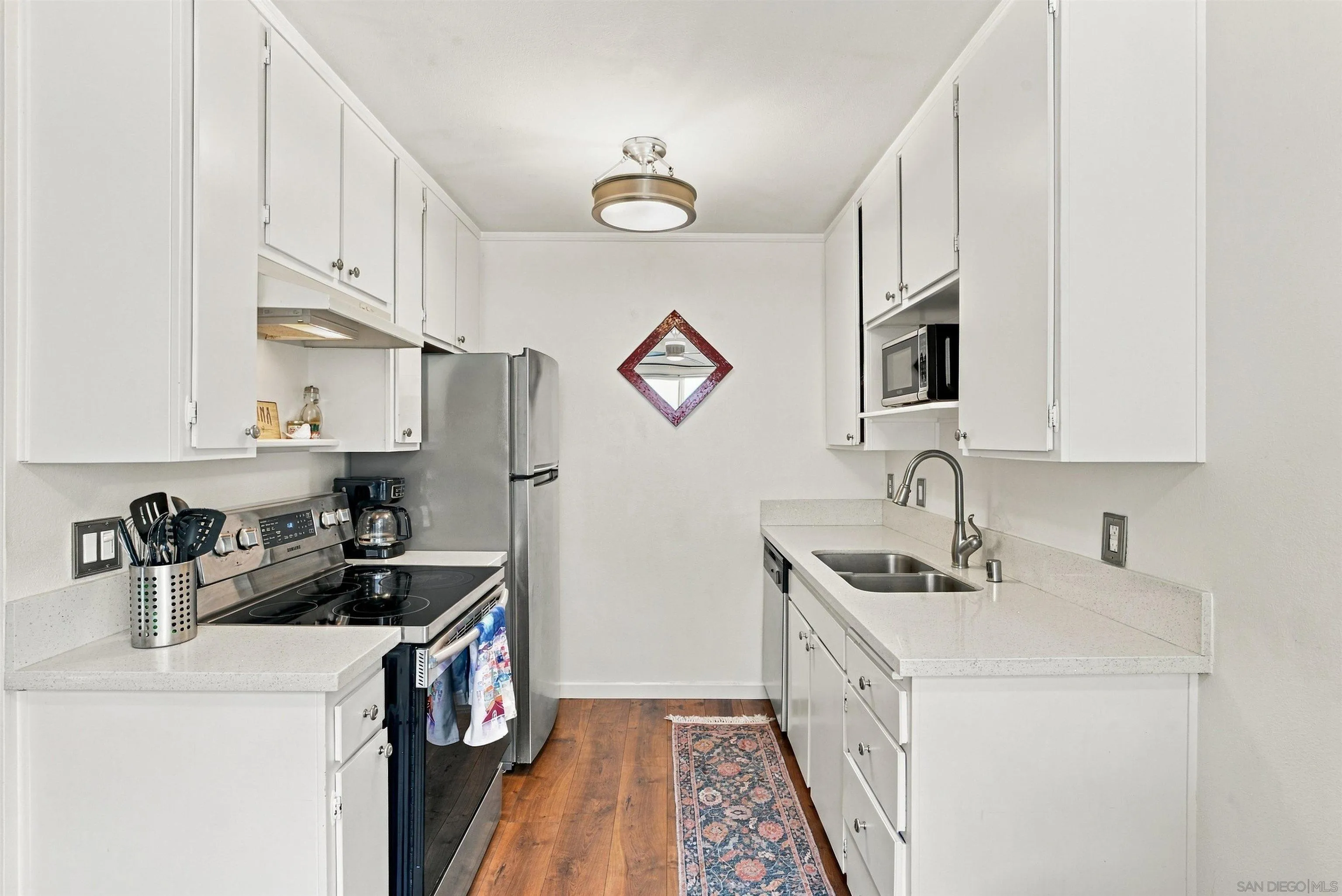 https://cdn.realtyfeed.com/cdn/127/260024322/9b073042aa33415d07514cac78907257.webp