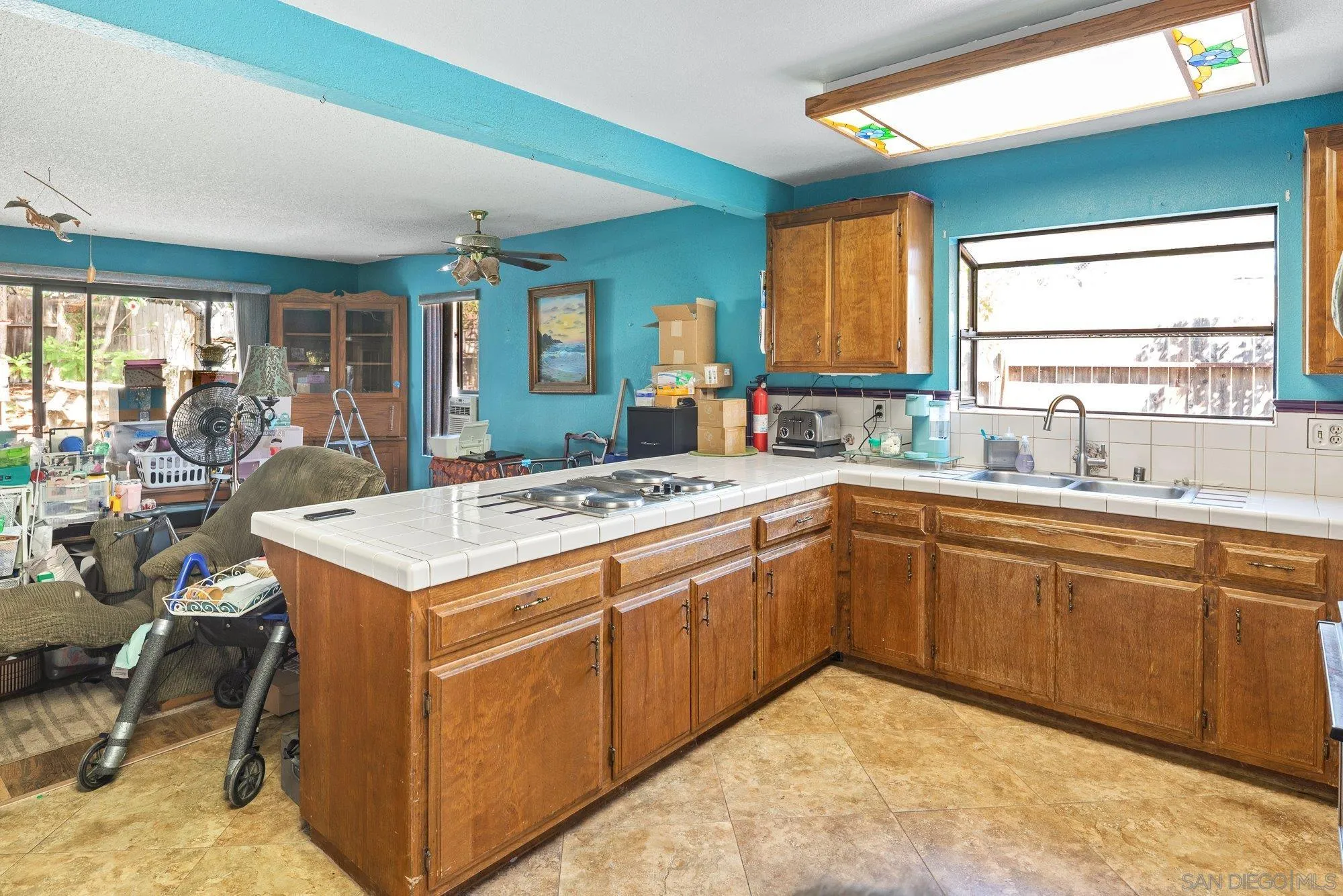 https://cdn.realtyfeed.com/cdn/127/260024328/747c37498ef86b2297923a9eb385edf9.webp