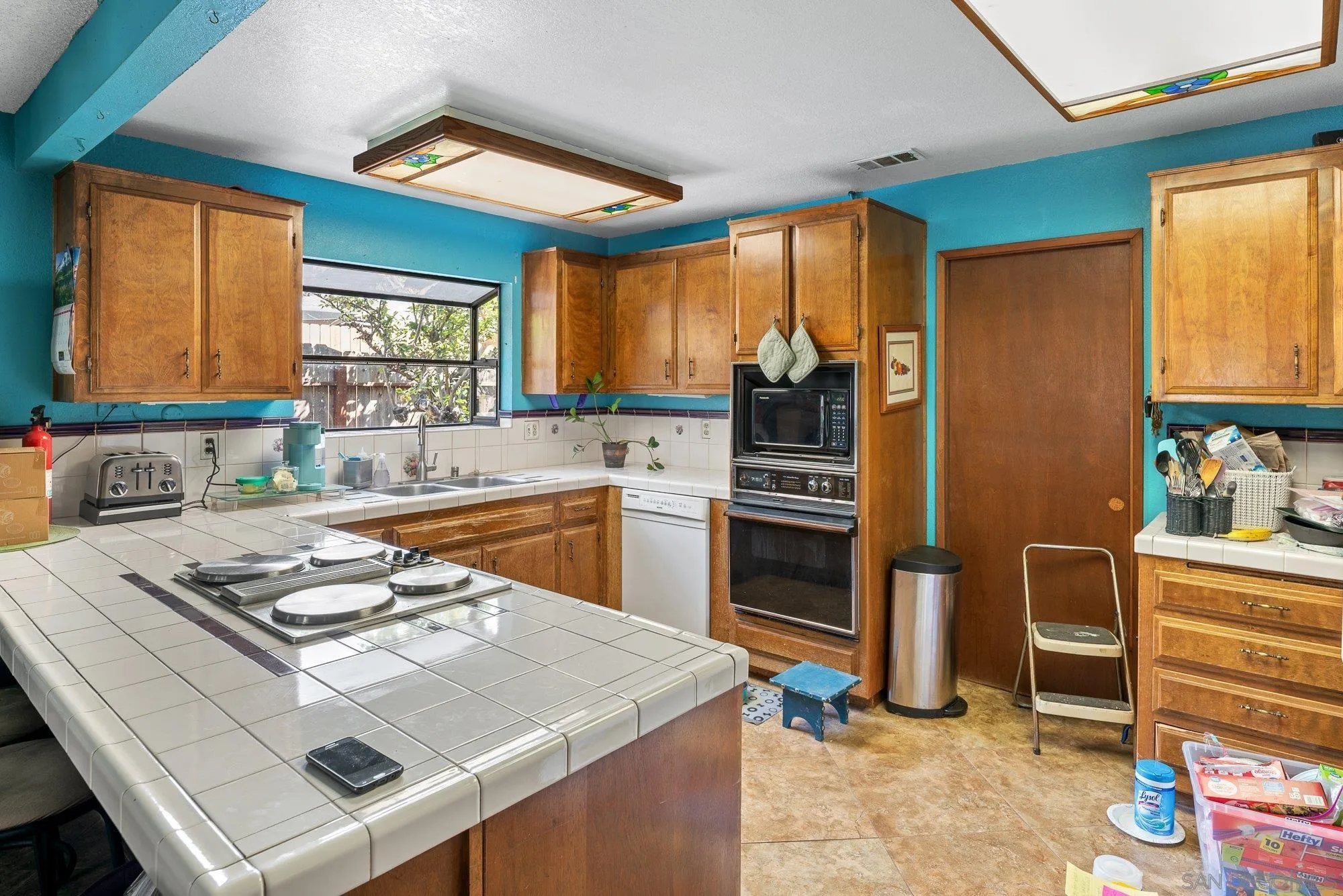 https://cdn.realtyfeed.com/cdn/127/260024328/cd760778497213519370ec0cdb308528.webp