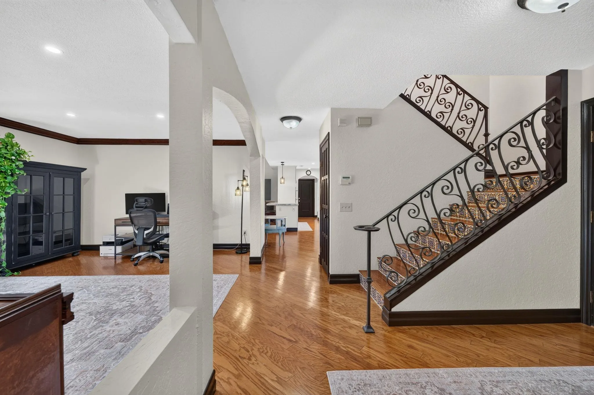 https://cdn.realtyfeed.com/cdn/127/260024340/54626c2640f306b71159c29e3f462246.webp