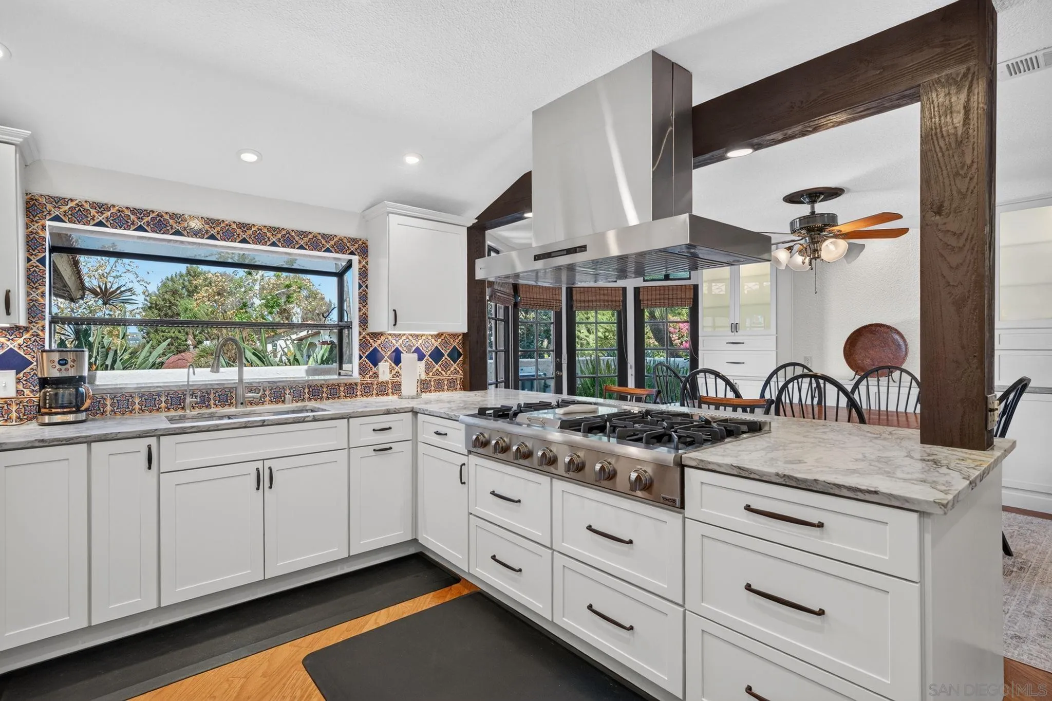 https://cdn.realtyfeed.com/cdn/127/260024340/8103a49d221d123da8a0e00610e30251.webp