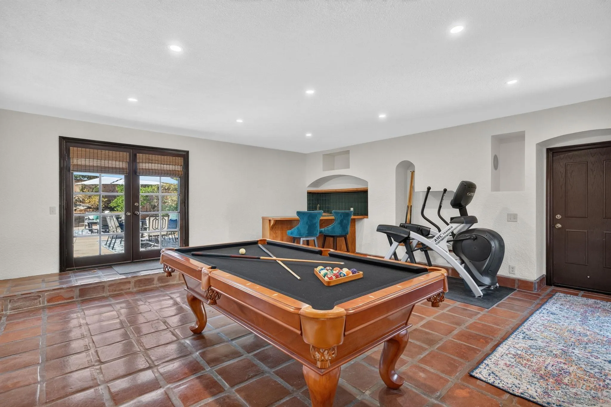 https://cdn.realtyfeed.com/cdn/127/260024340/873c80786480ee6124172eddb4dd8ecc.webp