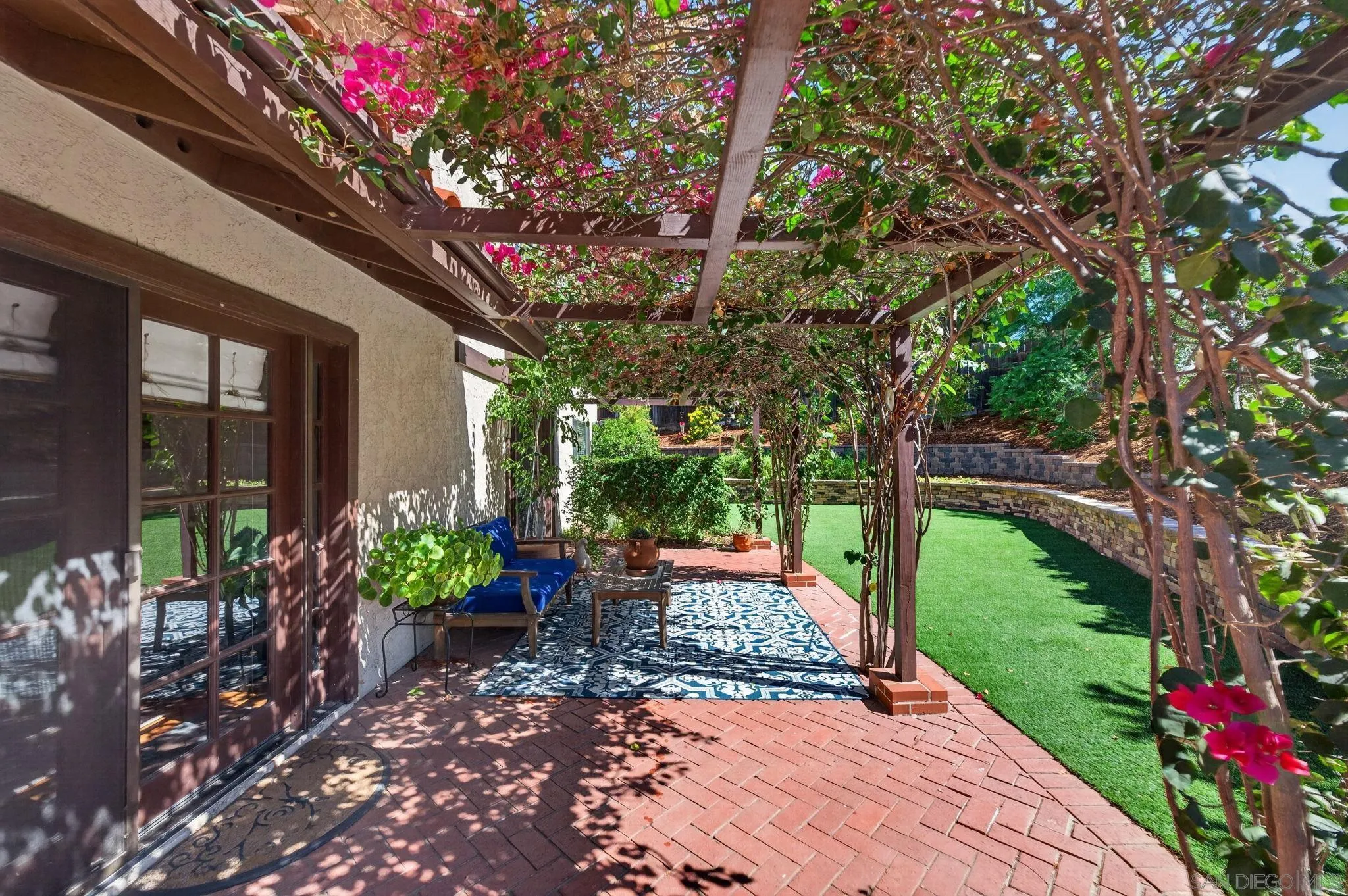 https://cdn.realtyfeed.com/cdn/127/260024340/ab85a20576680f0e31510f5bd3038a11.webp