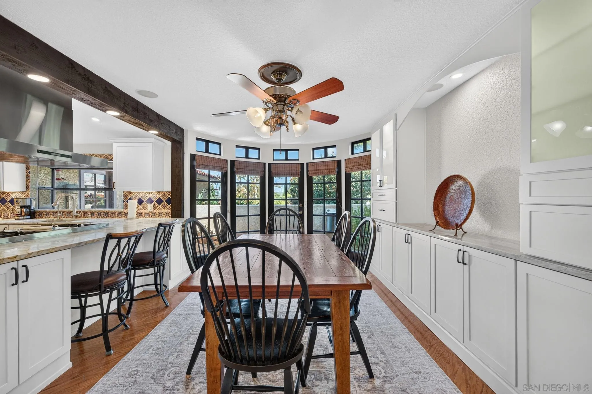 https://cdn.realtyfeed.com/cdn/127/260024340/c2f0e003d6a223f4b0040d48fb8fd28d.webp