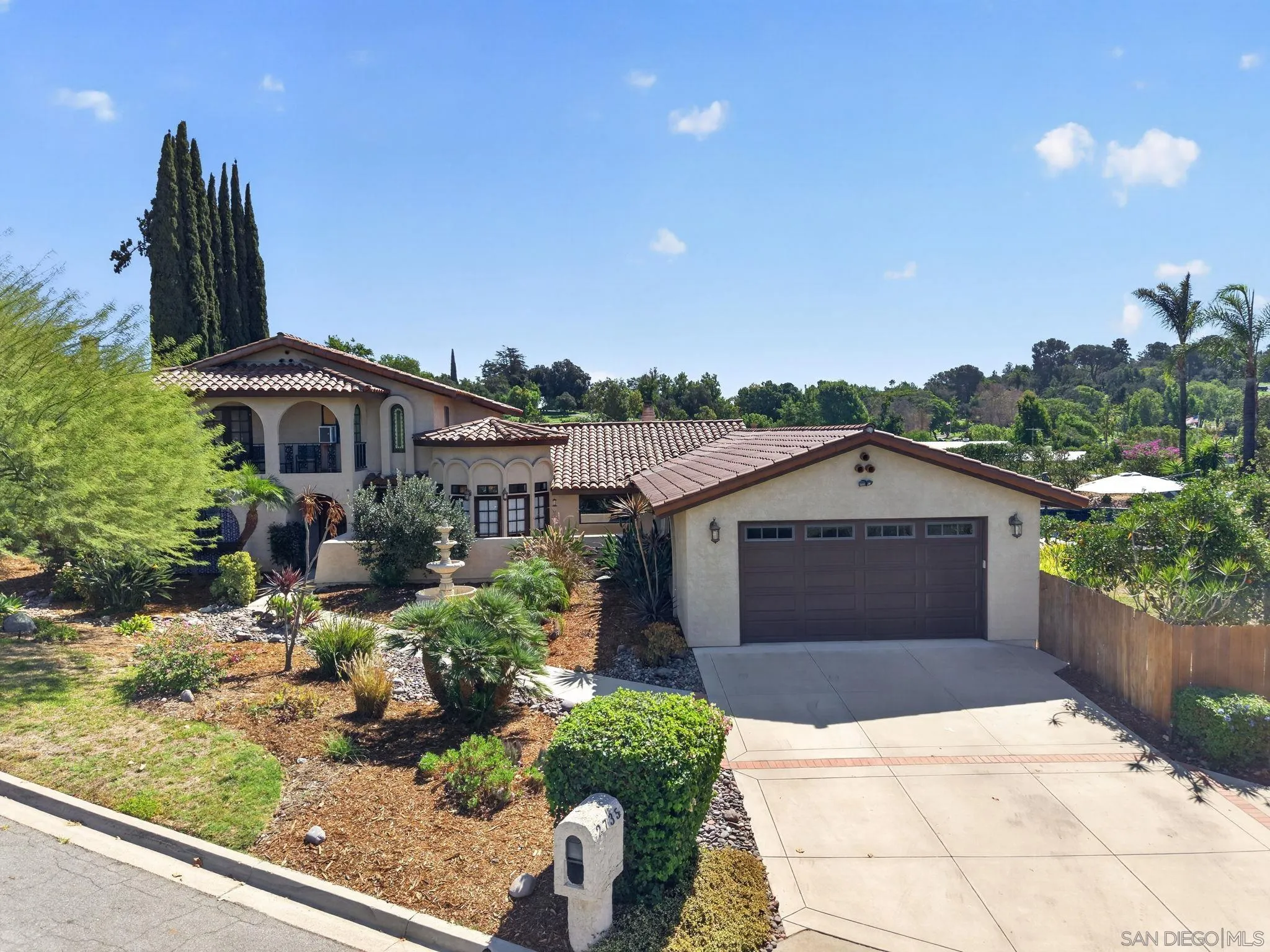 https://cdn.realtyfeed.com/cdn/127/260024340/fa790d41e9c8a4bb4e2411fa689ed5d6.webp