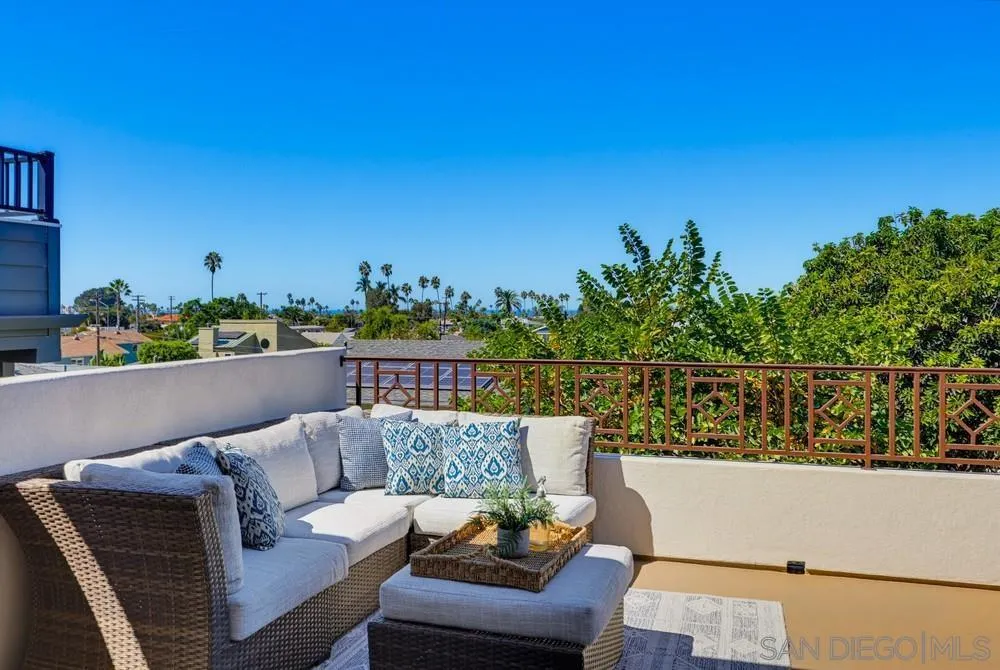 https://cdn.realtyfeed.com/cdn/127/260024343/13af9e77881c037ad372ba12174ec9c3.webp