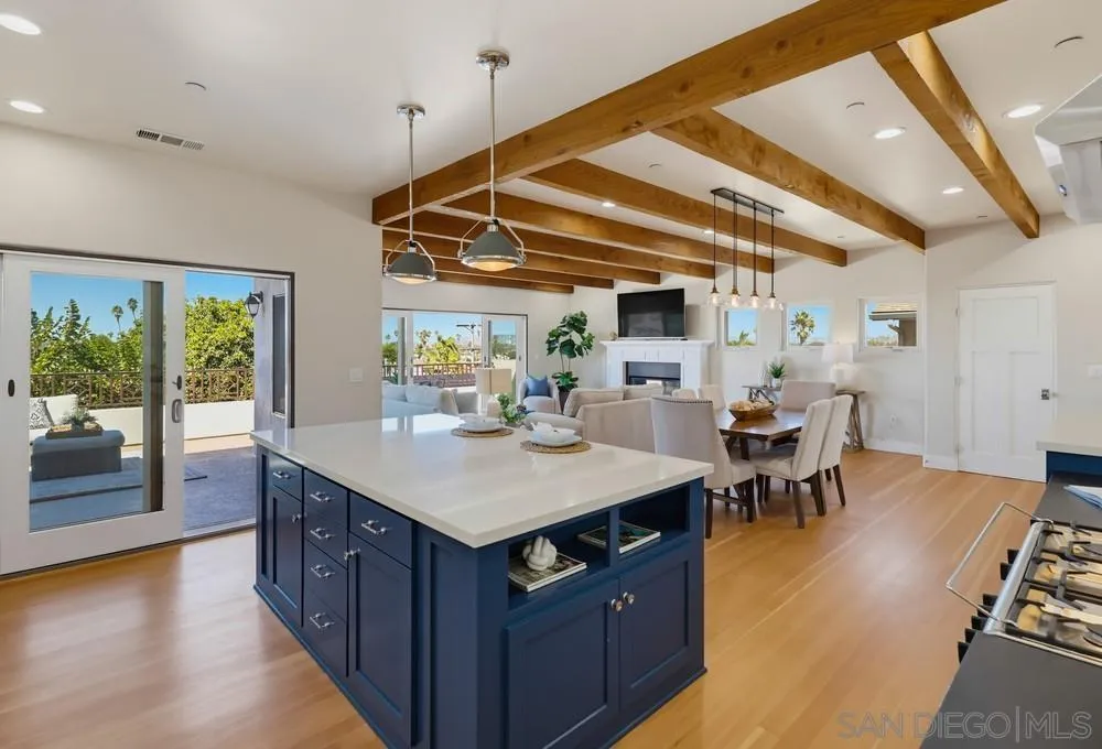 https://cdn.realtyfeed.com/cdn/127/260024343/3d73b2c276a13a0fcaf9c0c73af59364.webp