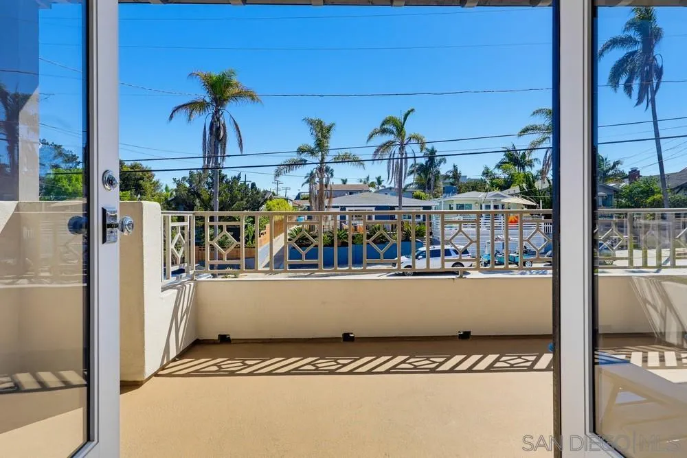 https://cdn.realtyfeed.com/cdn/127/260024343/42730d194eed7dd877c40c87c560bc20.webp