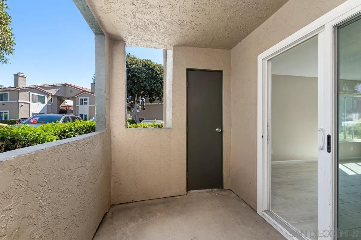 https://cdn.realtyfeed.com/cdn/127/260024360/e217610204d7f1f5b60bad40d4ae01ac.webp