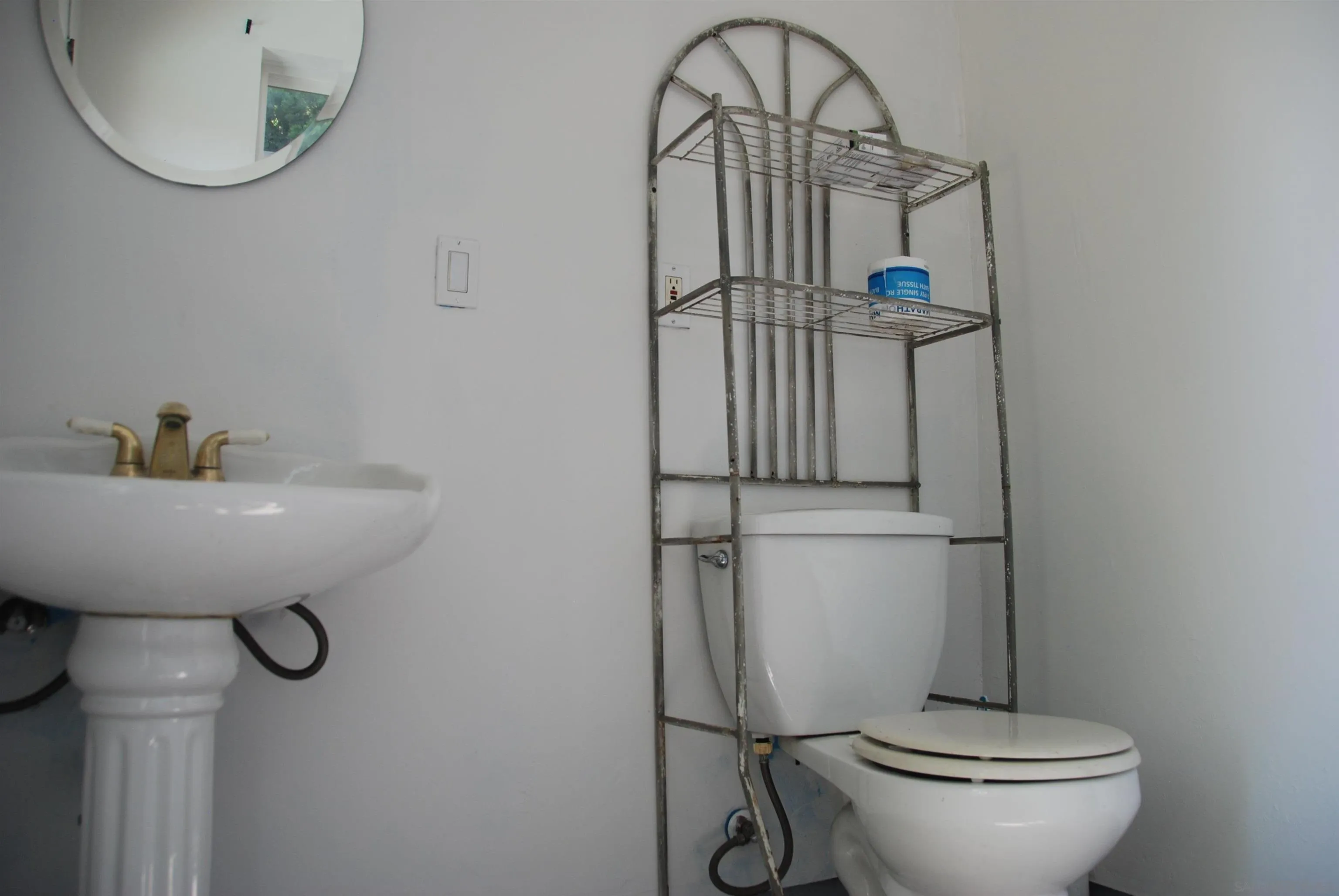 https://cdn.realtyfeed.com/cdn/127/260024363/8673f3e5c8b357e0c25e6b841c82d286.webp