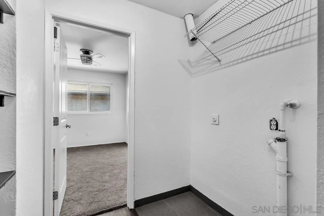 https://cdn.realtyfeed.com/cdn/127/260024371/6520c9e26482a386913c64f712079504.webp