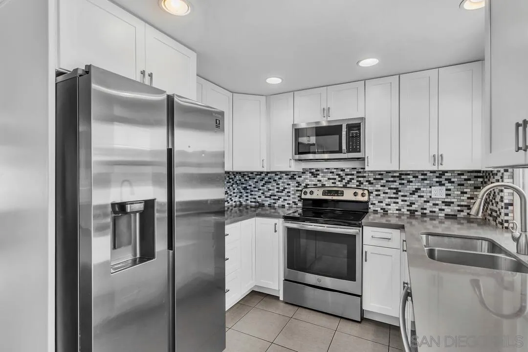https://cdn.realtyfeed.com/cdn/127/260024371/78628d522512e43d6d3ec82337988759.webp