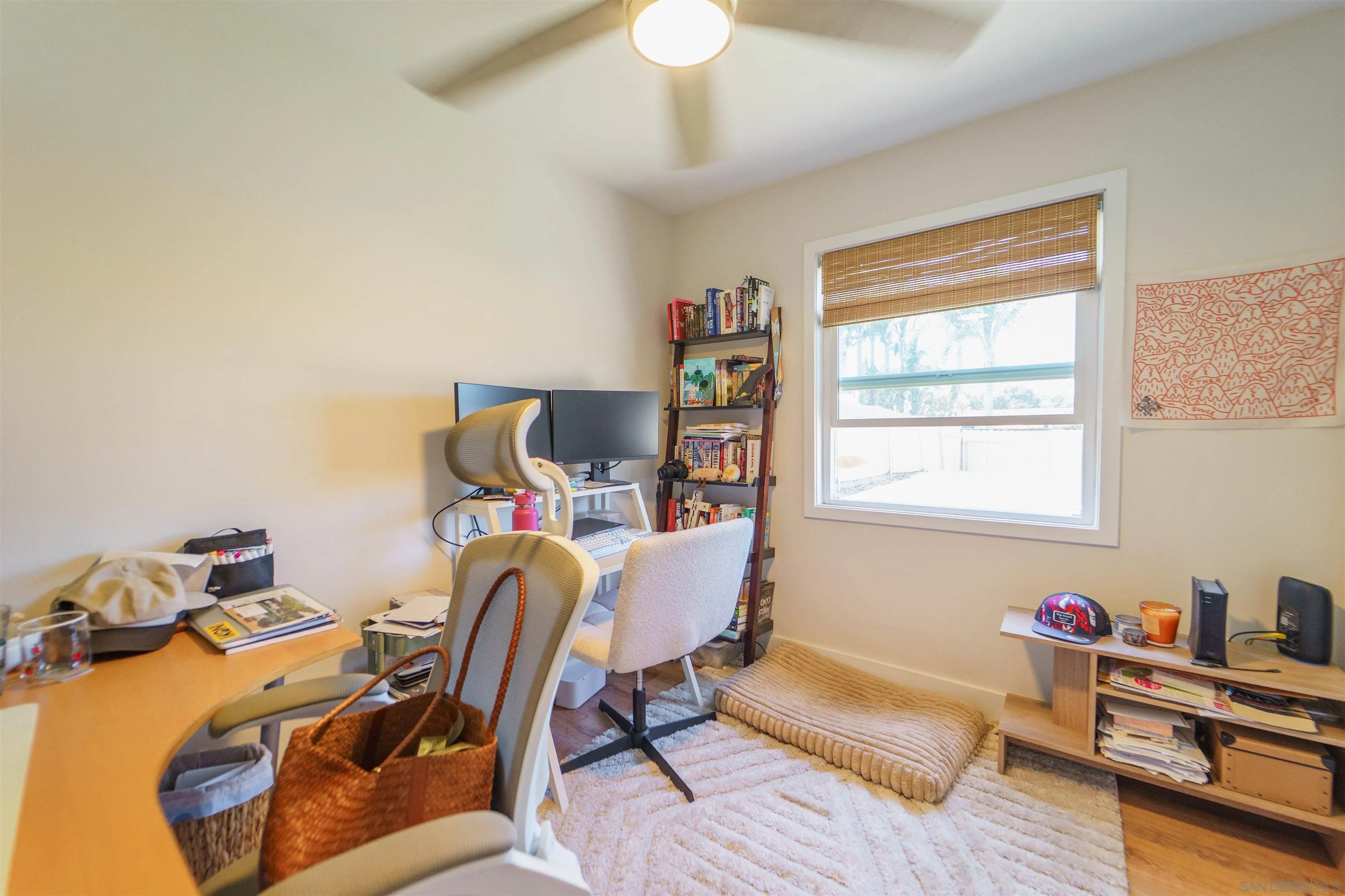 https://cdn.realtyfeed.com/cdn/127/260024372/002172a72e0652723f43d5aeb19f2bca.webp