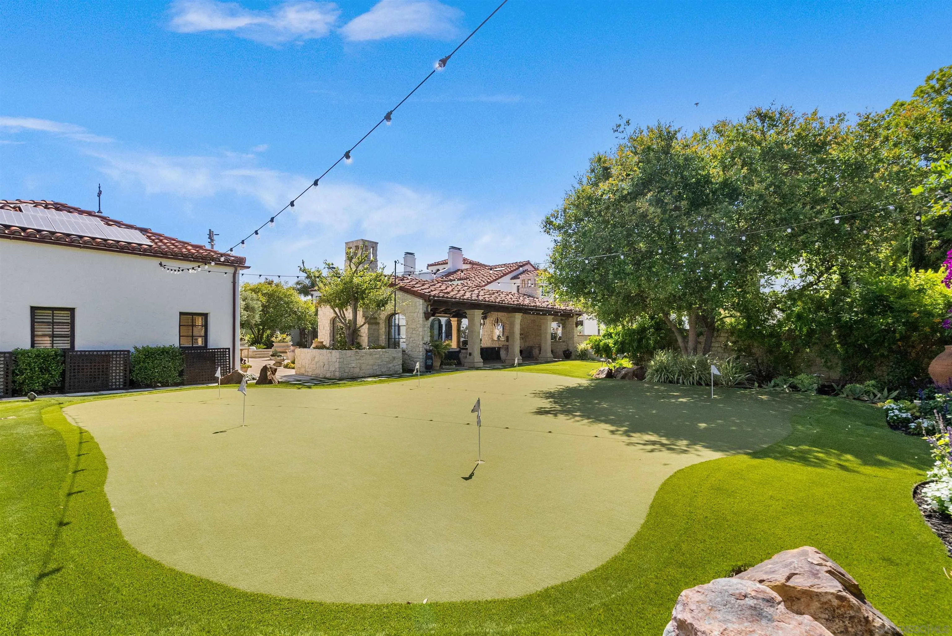 https://cdn.realtyfeed.com/cdn/127/260024374/7de1e39e1e760aa0a82f9e12aeb0da2c.webp