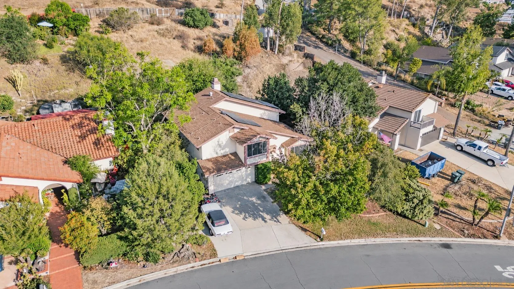 https://cdn.realtyfeed.com/cdn/127/260024375/8c9cdc2e051e360a52aa25d55f9ce1cc.webp