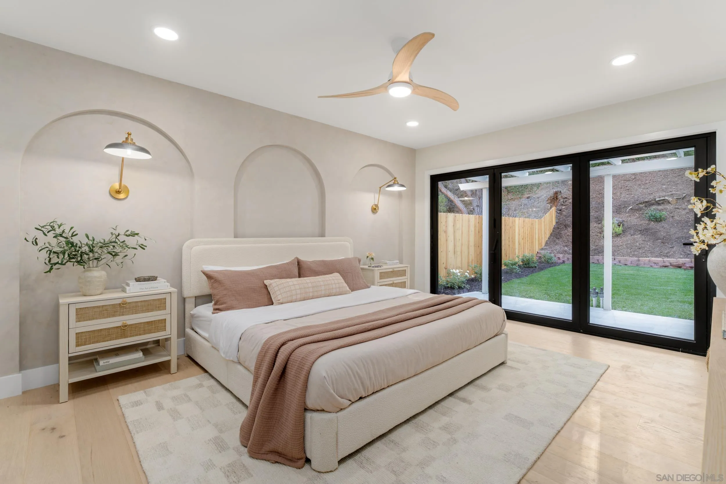 https://cdn.realtyfeed.com/cdn/127/260024376/8ad8c24c6619402618a4ae0dcae370e4.webp