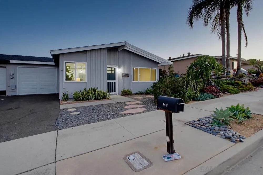 https://cdn.realtyfeed.com/cdn/127/260024378/2b9d567debda65c162411e20b68a65f6.webp