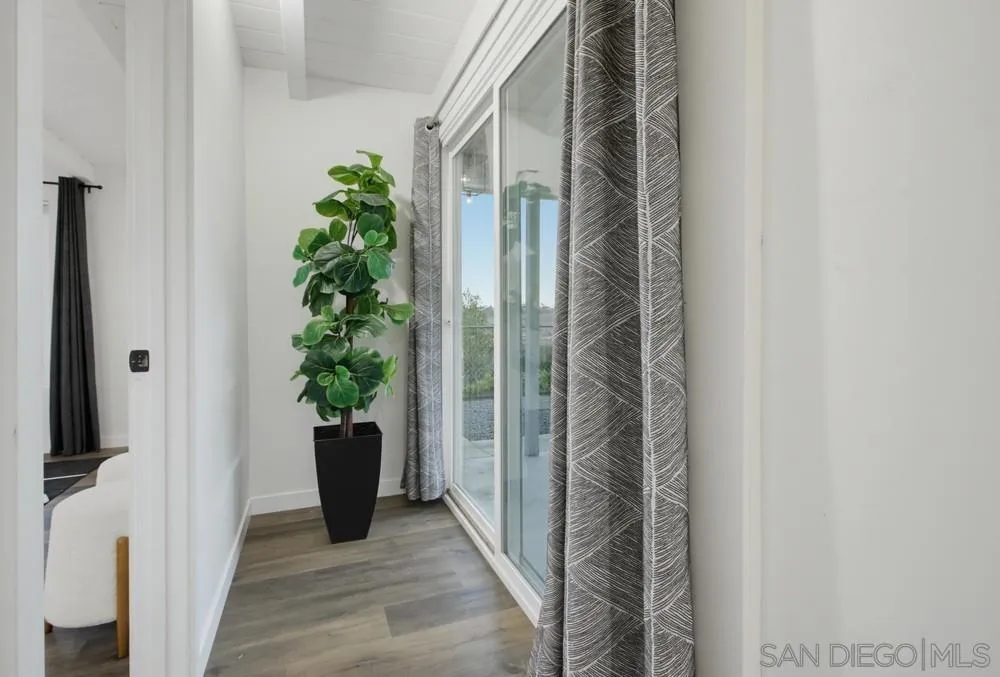 https://cdn.realtyfeed.com/cdn/127/260024378/7128fc45997dc819dbd70cb3b68a2da4.webp