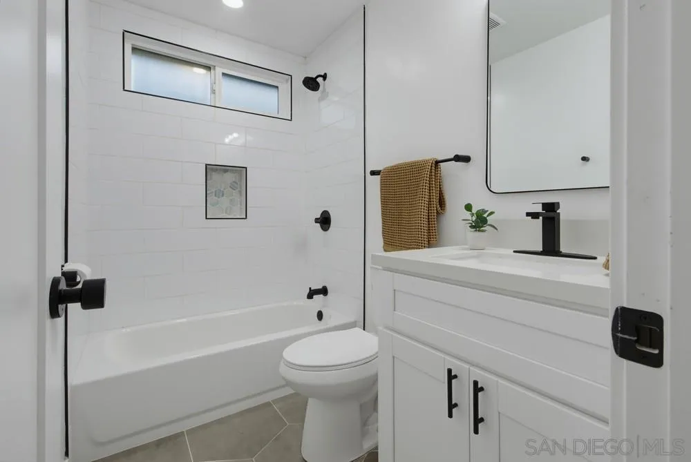 https://cdn.realtyfeed.com/cdn/127/260024378/c0ed733588b4fbf5572a6b038cbeee6a.webp