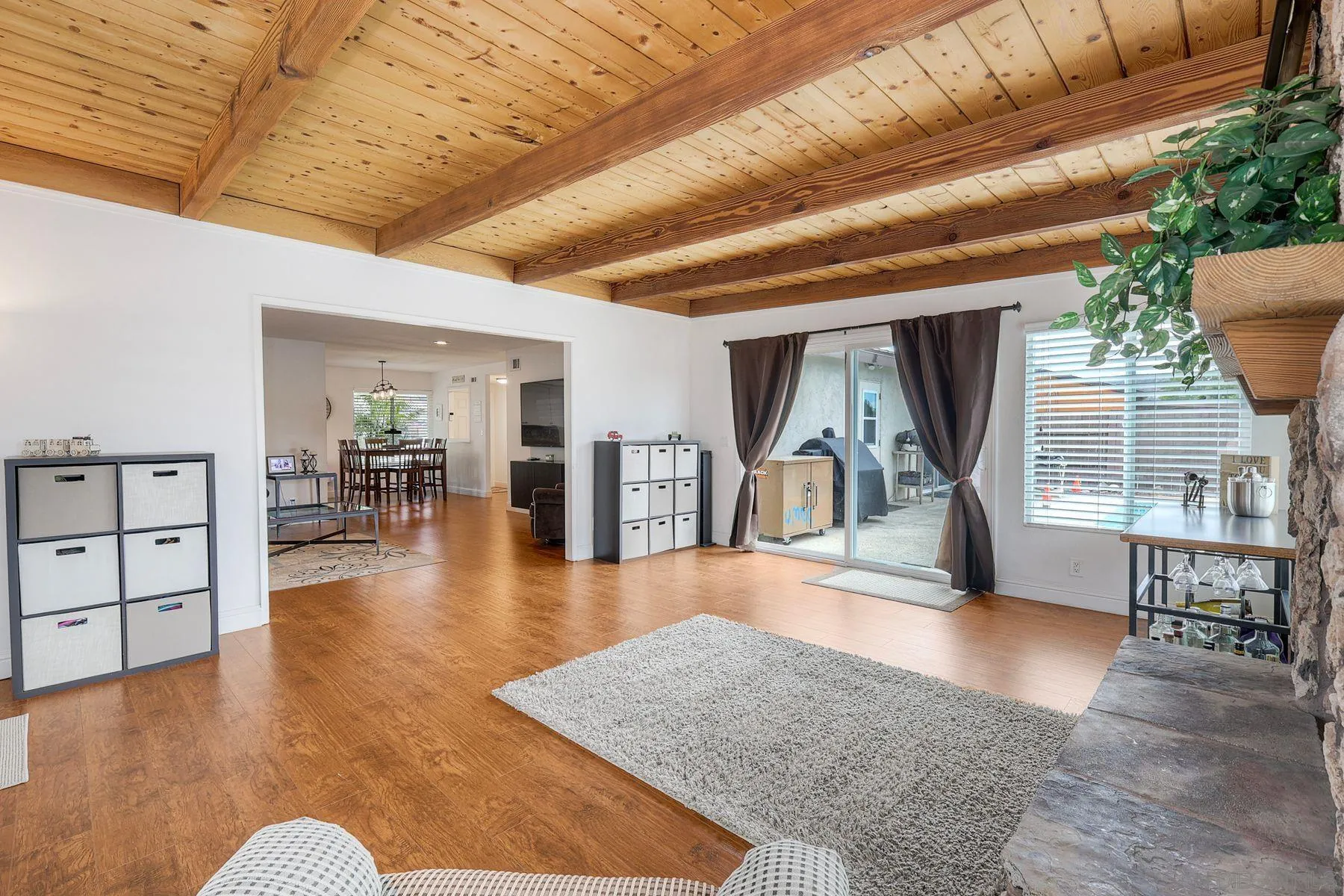 https://cdn.realtyfeed.com/cdn/127/260024381/1a1455bd30944dfccf86e13ebd029e3d.webp