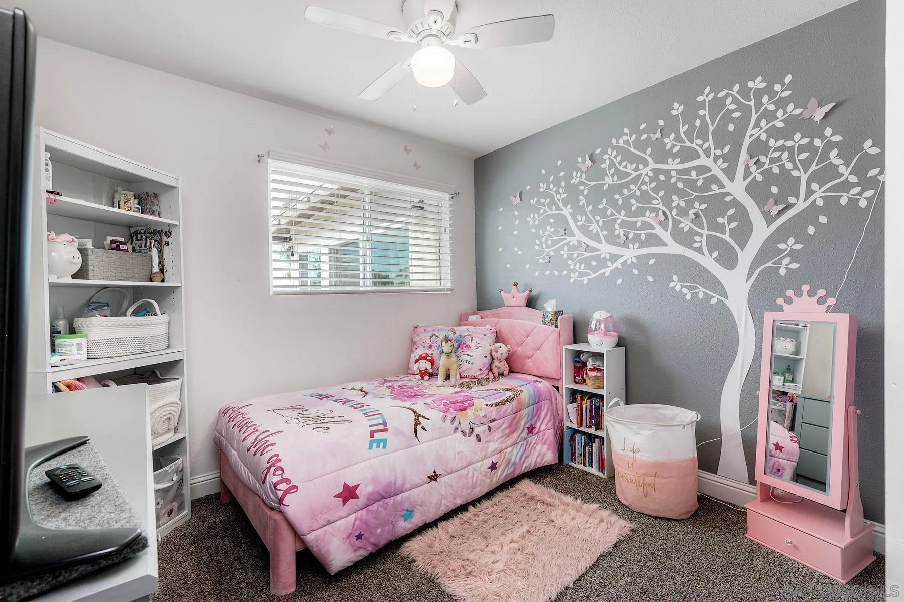 https://cdn.realtyfeed.com/cdn/127/260024381/a80951646dd5801babc9deaa1302d9b5.webp
