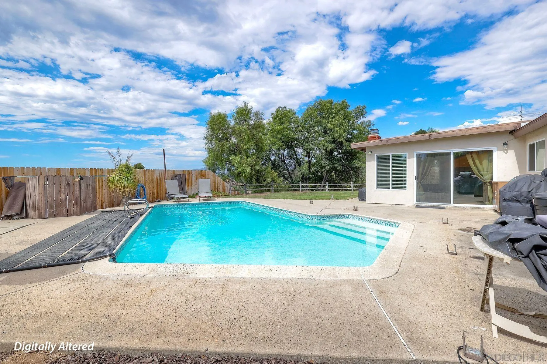 https://cdn.realtyfeed.com/cdn/127/260024381/a82aa9f6d84205dae1304efca5f1eece.webp