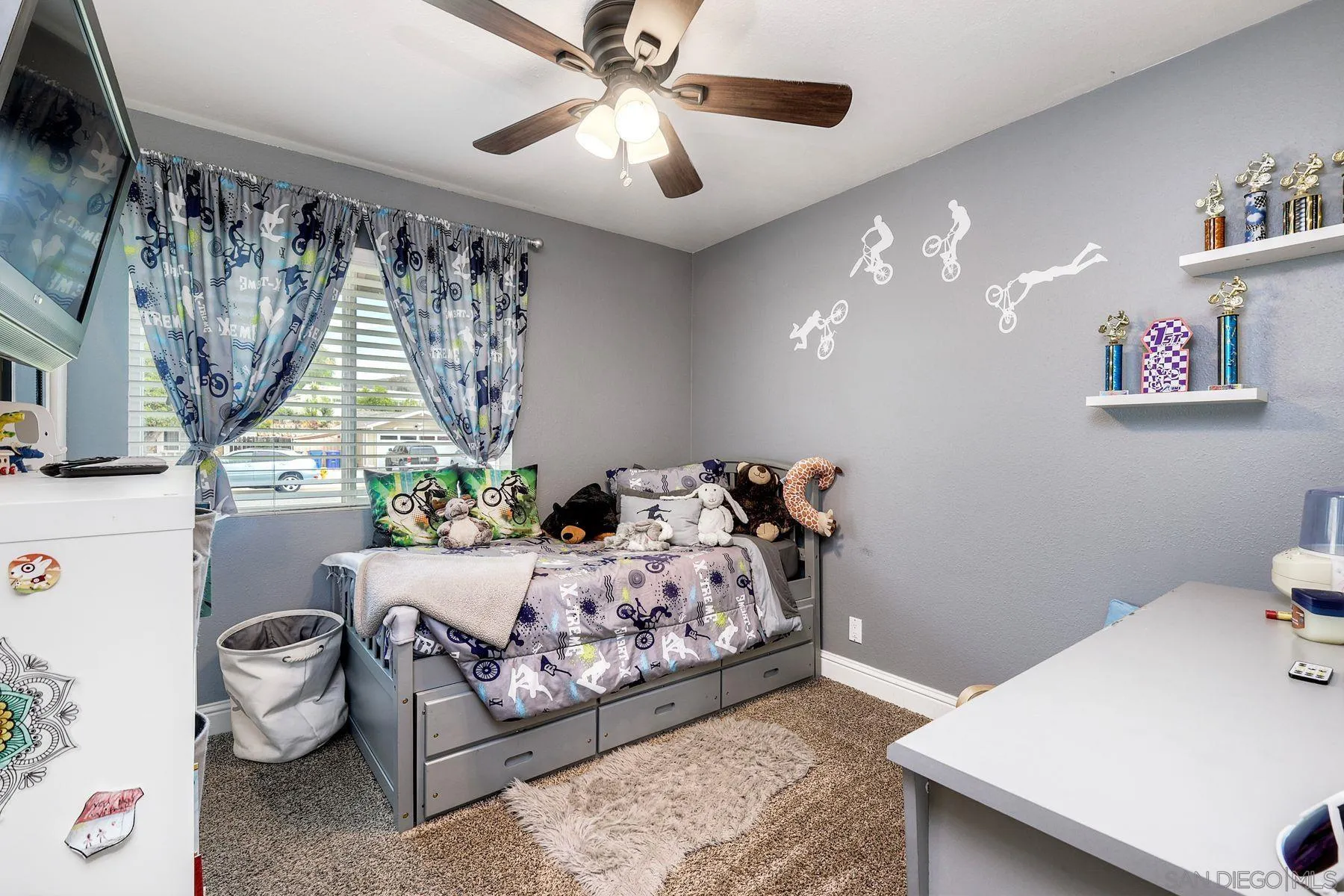 https://cdn.realtyfeed.com/cdn/127/260024381/d0de952aaefbbb690627201b192024d6.webp