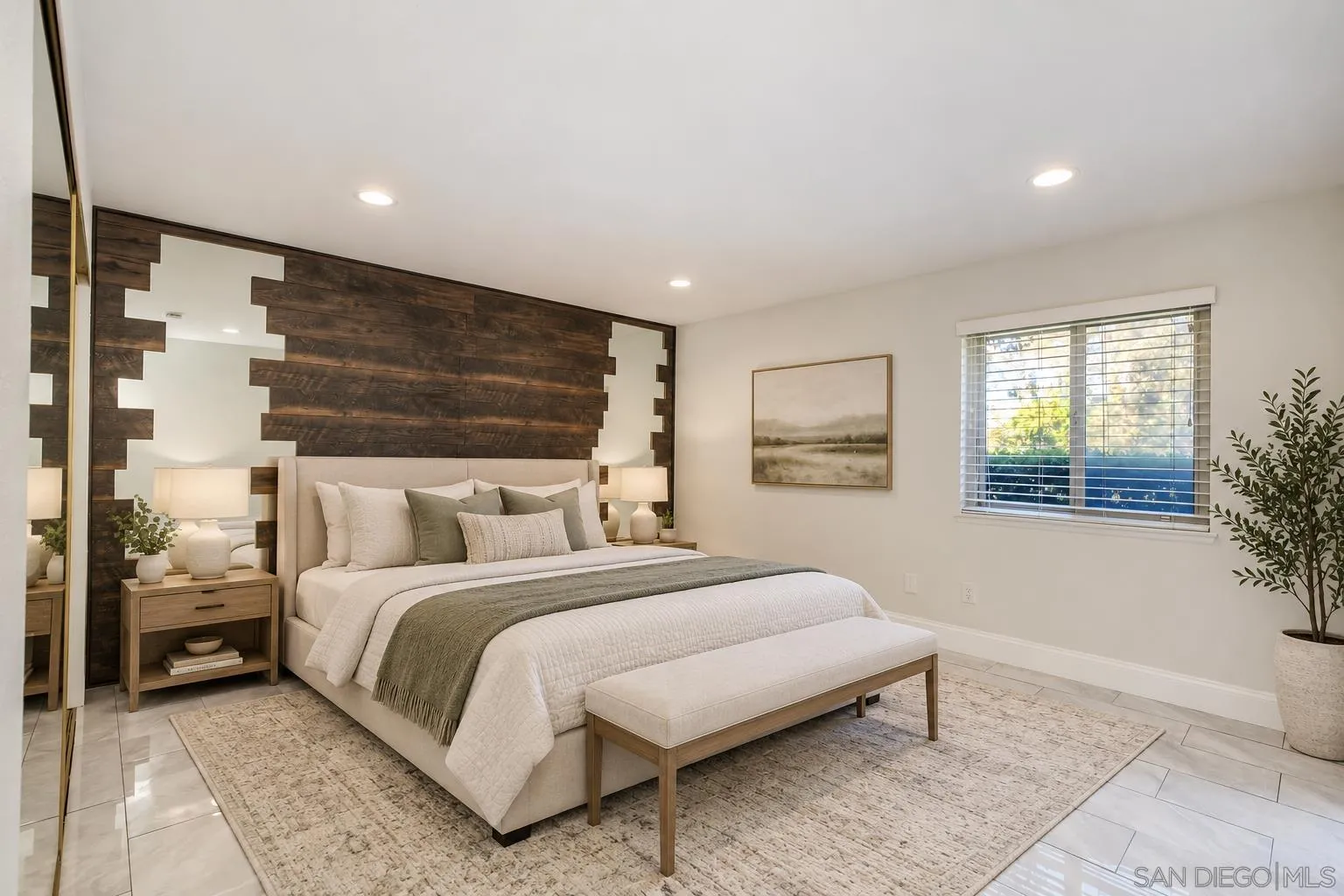 https://cdn.realtyfeed.com/cdn/127/260024390/ded439f43bcdff6d754b6892952bad46.webp