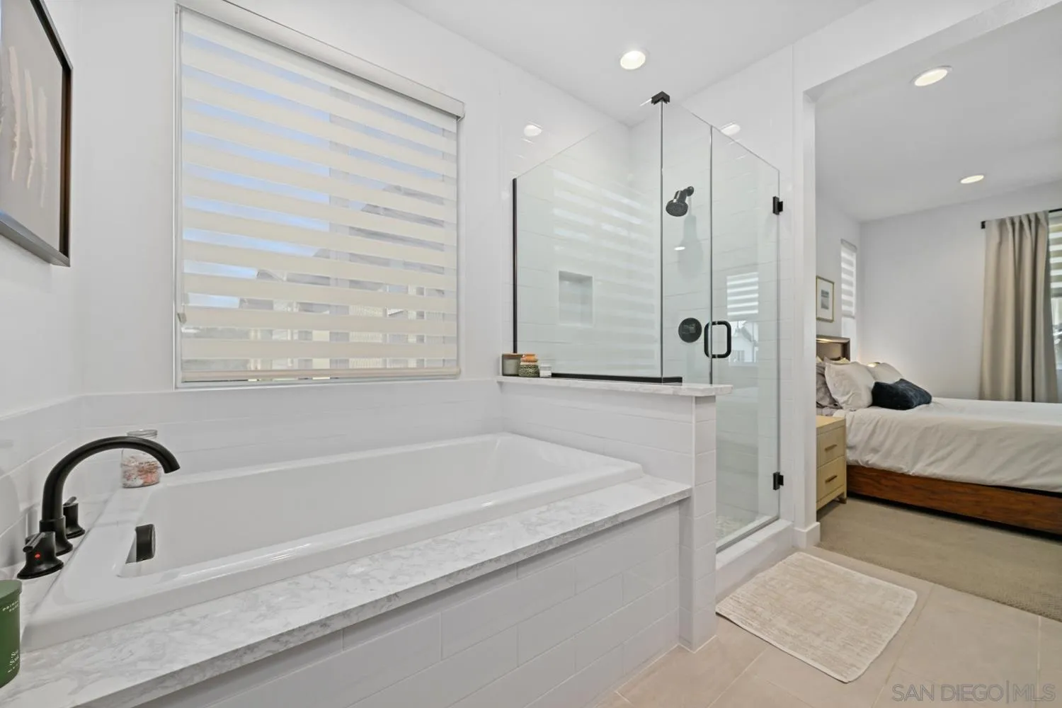 https://cdn.realtyfeed.com/cdn/127/260024394/11320d4d322e333710a20e98ab91ae25.webp