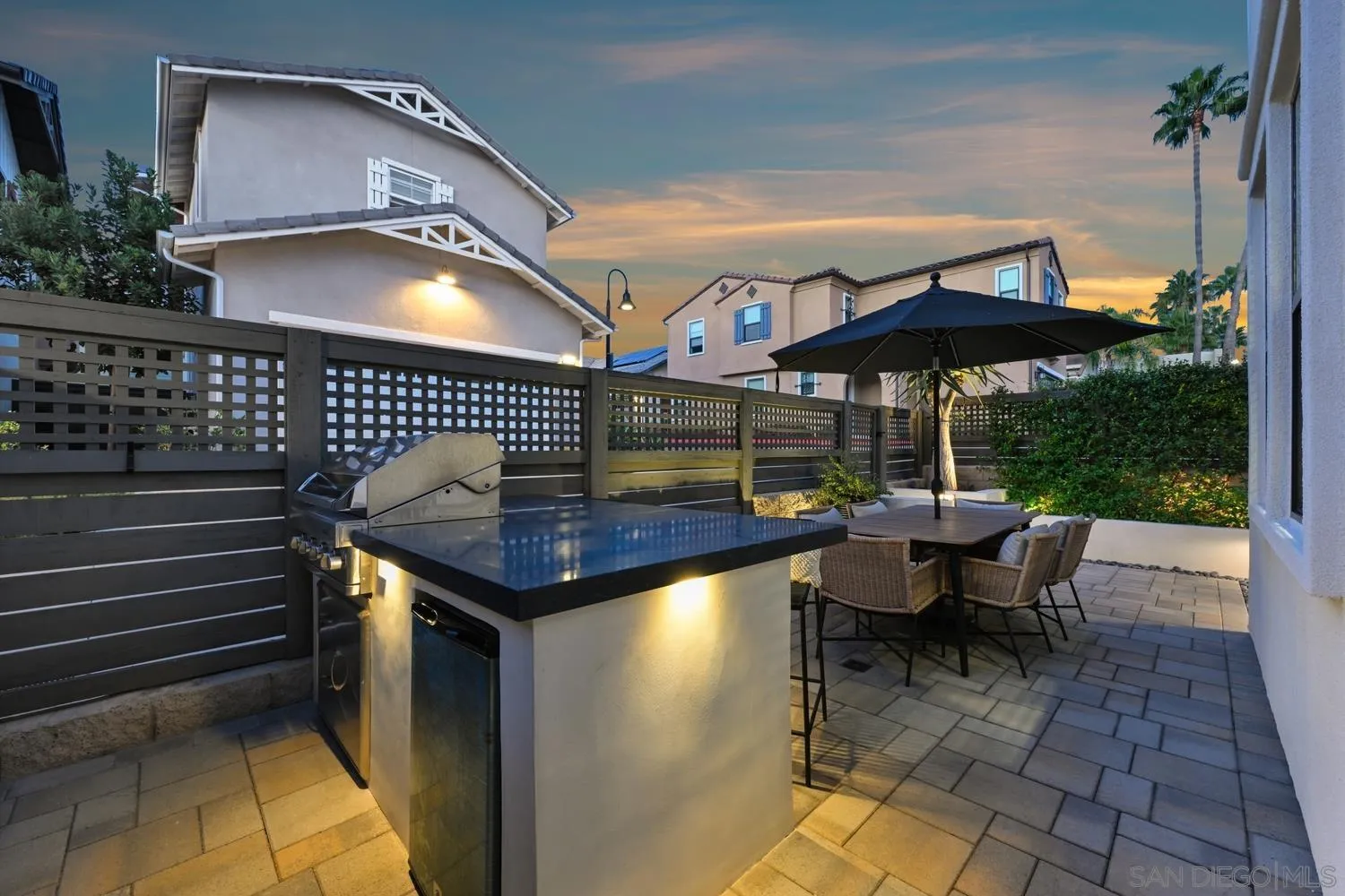 https://cdn.realtyfeed.com/cdn/127/260024394/40dde3375b785dba908b31506633c0b4.webp