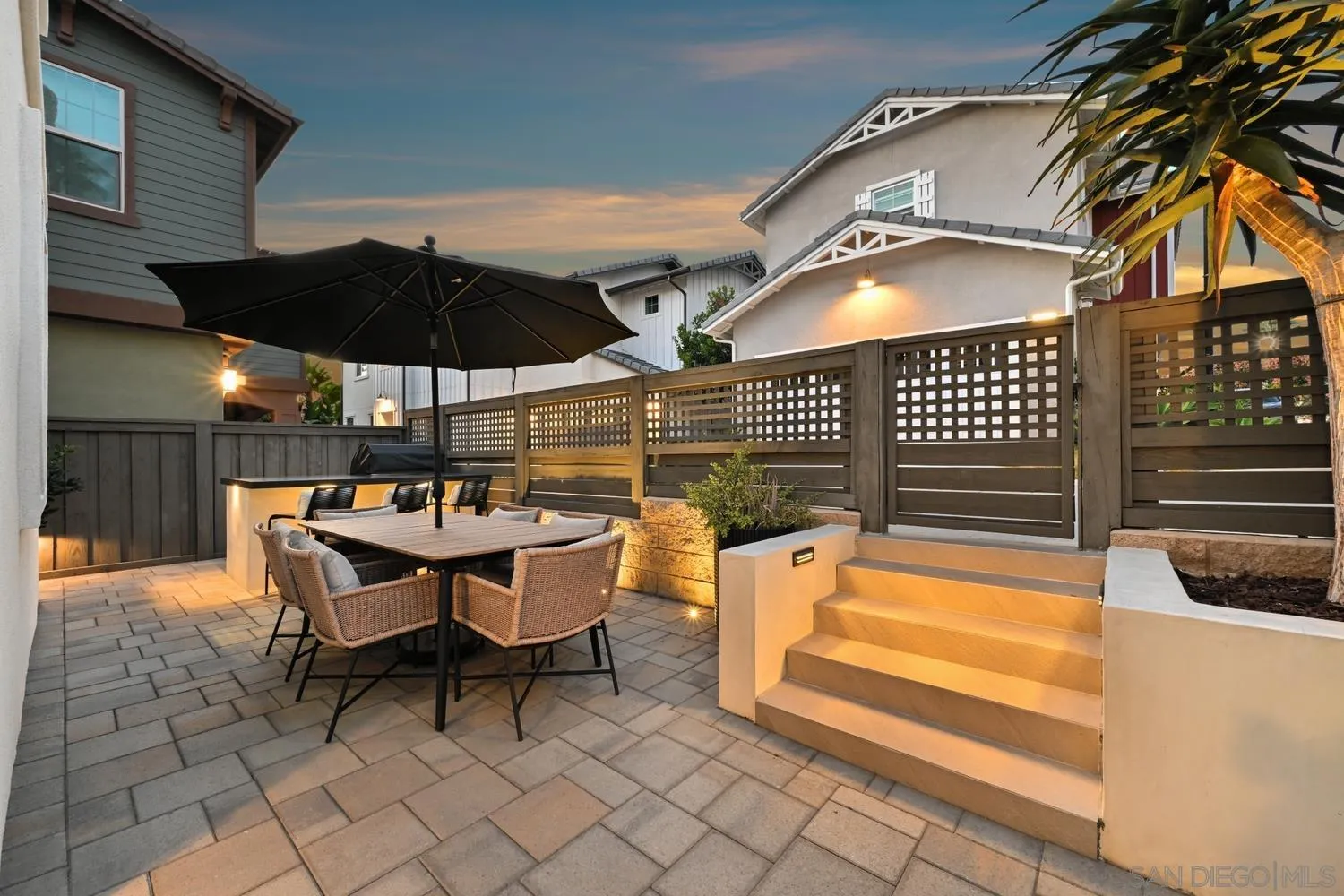 https://cdn.realtyfeed.com/cdn/127/260024394/a657c979766b8f6011c6622c5f67d82f.webp