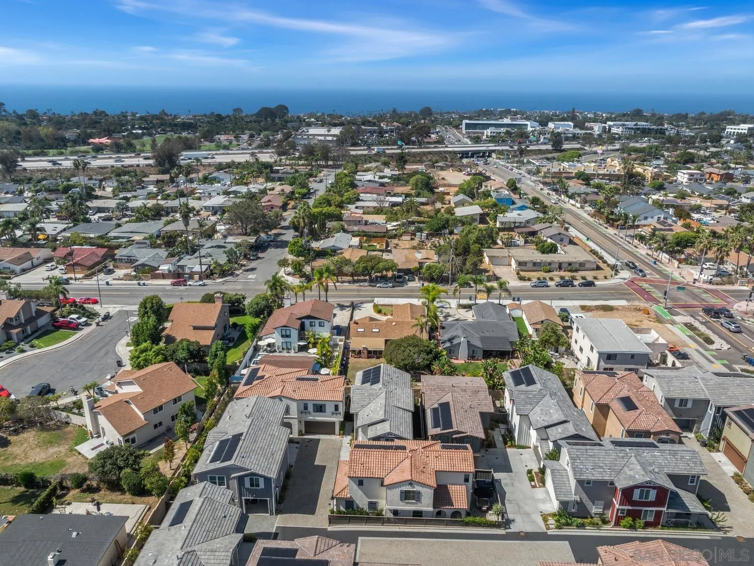 https://cdn.realtyfeed.com/cdn/127/260024394/bf5c205bd99778d29a621c3857e25711.webp