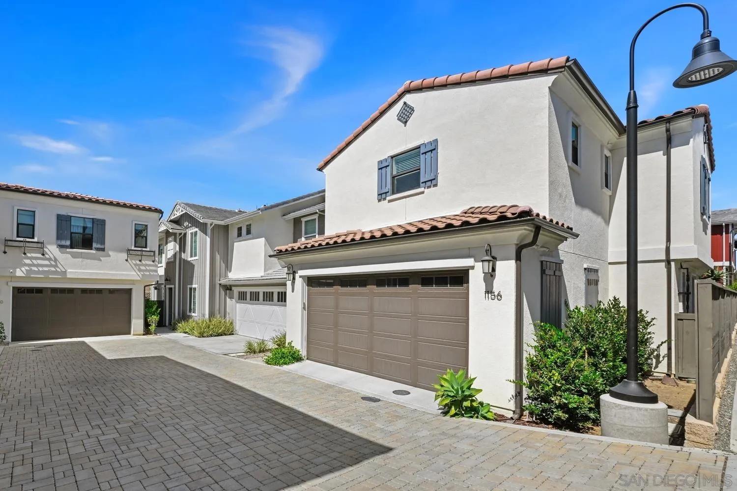 https://cdn.realtyfeed.com/cdn/127/260024394/ce2f73d4e3f6e3dd05691486ee409f82.webp