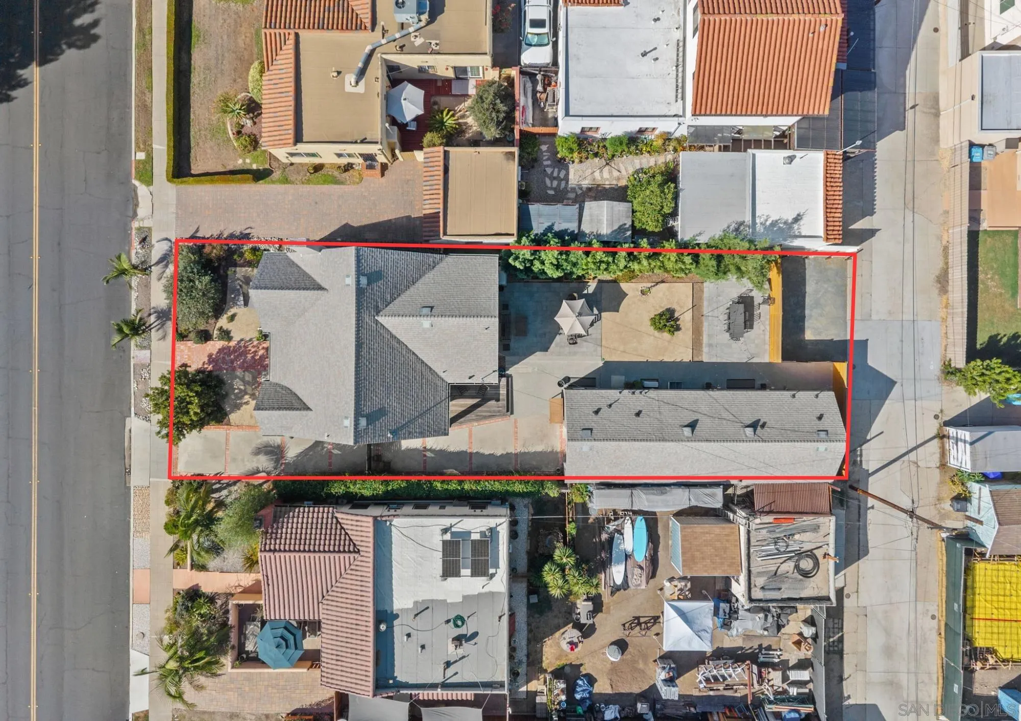 https://cdn.realtyfeed.com/cdn/127/260024396/d0ce6c0753a9b1974470a011d8f9bafe.webp