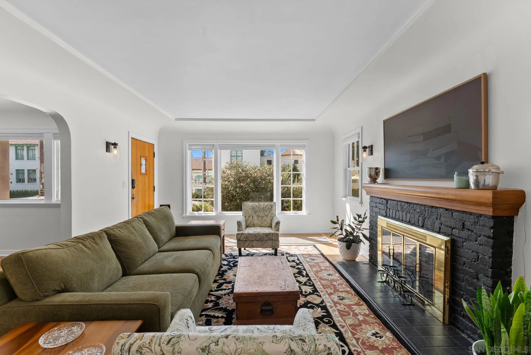 https://cdn.realtyfeed.com/cdn/127/260024396/e063aade8529e60abbb00d34534ff4f0.webp